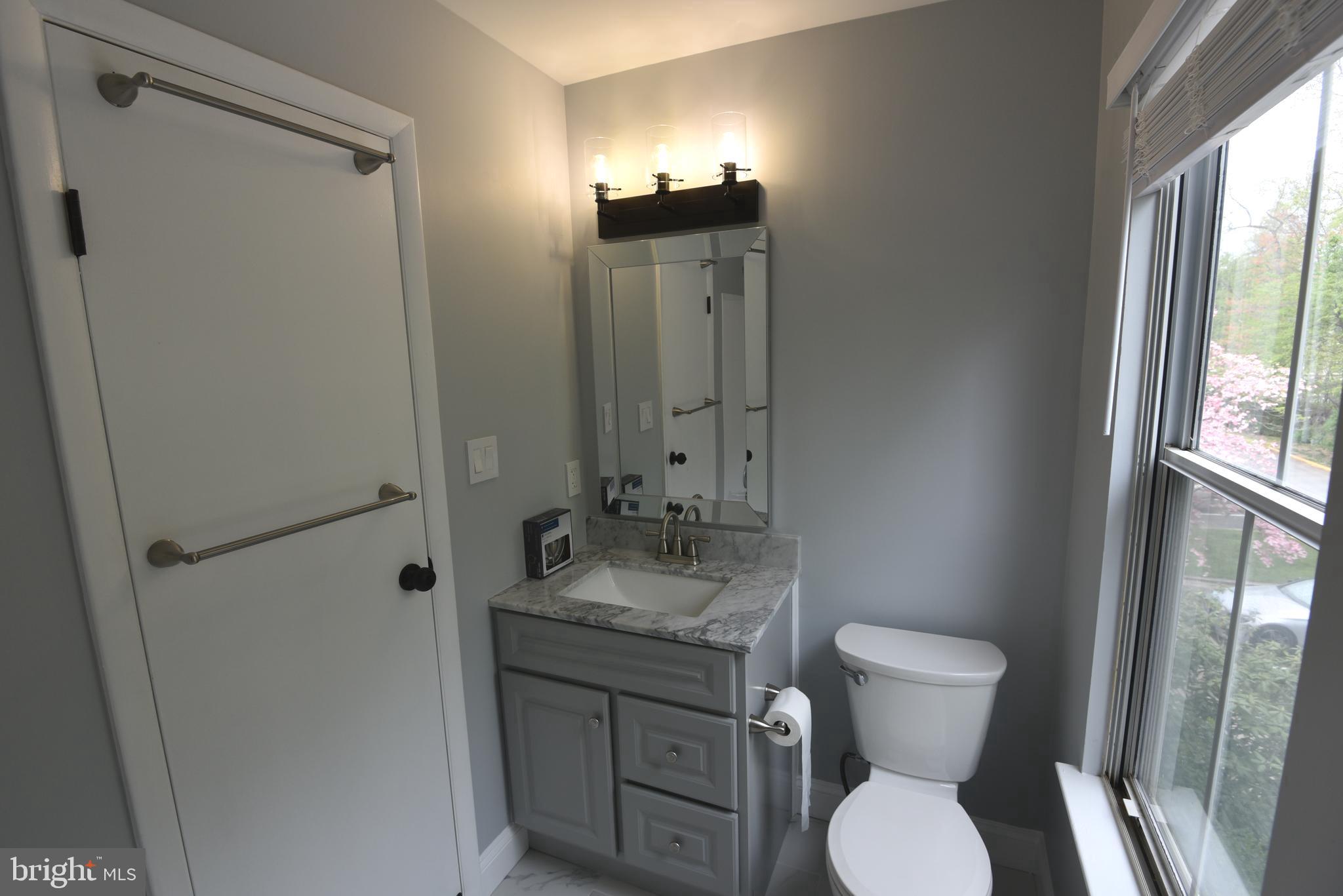 WILLOW COVE TOWNHOMES - Residential