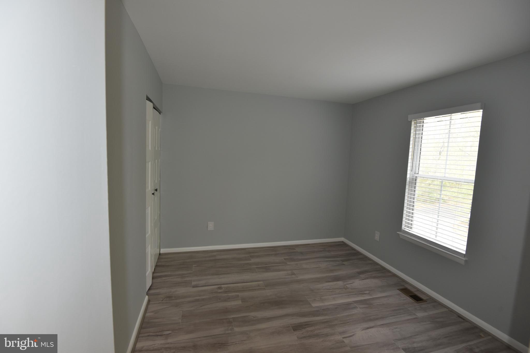 WILLOW COVE TOWNHOMES - Residential