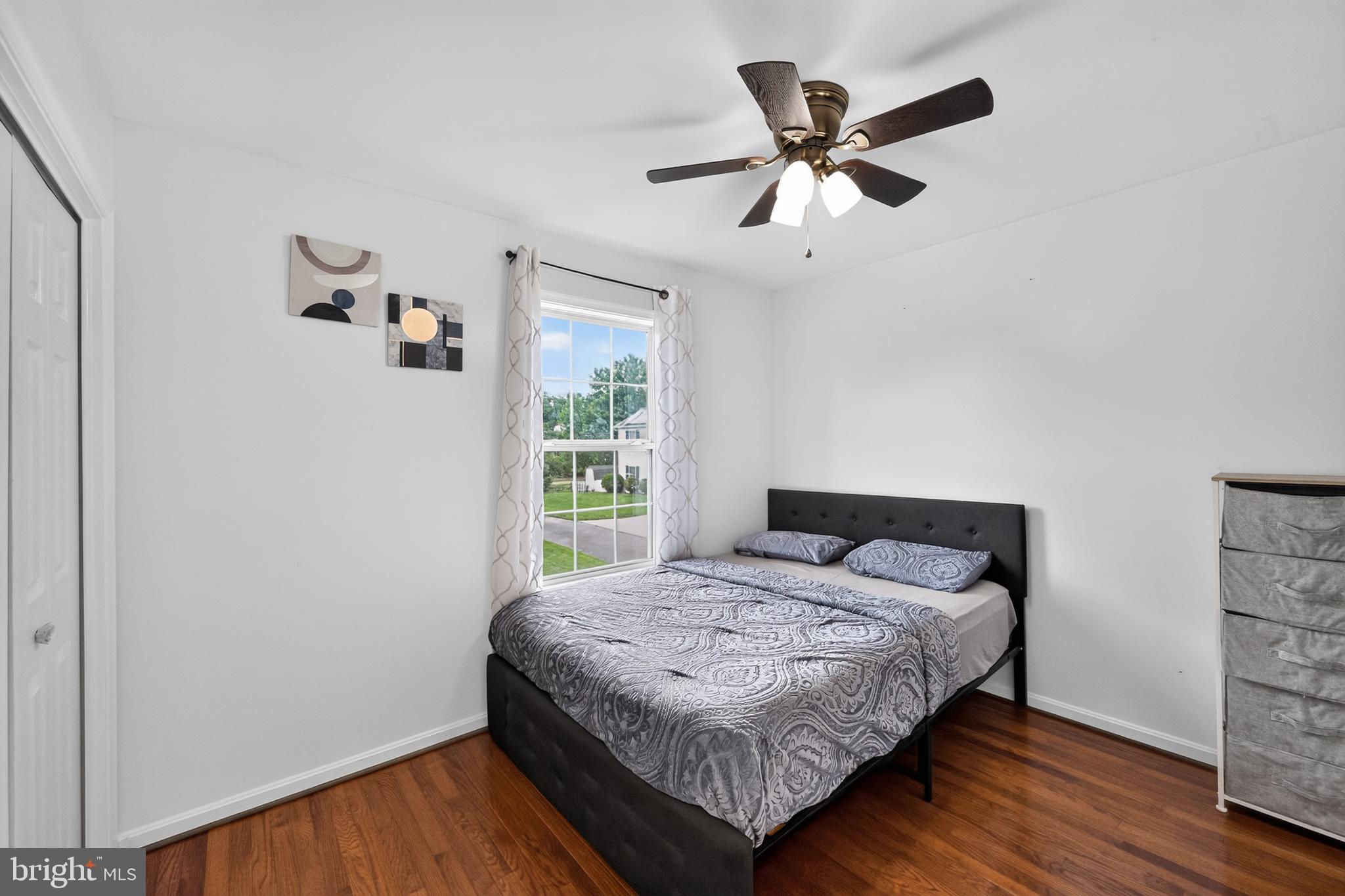 MEADOWBROOK - Residential