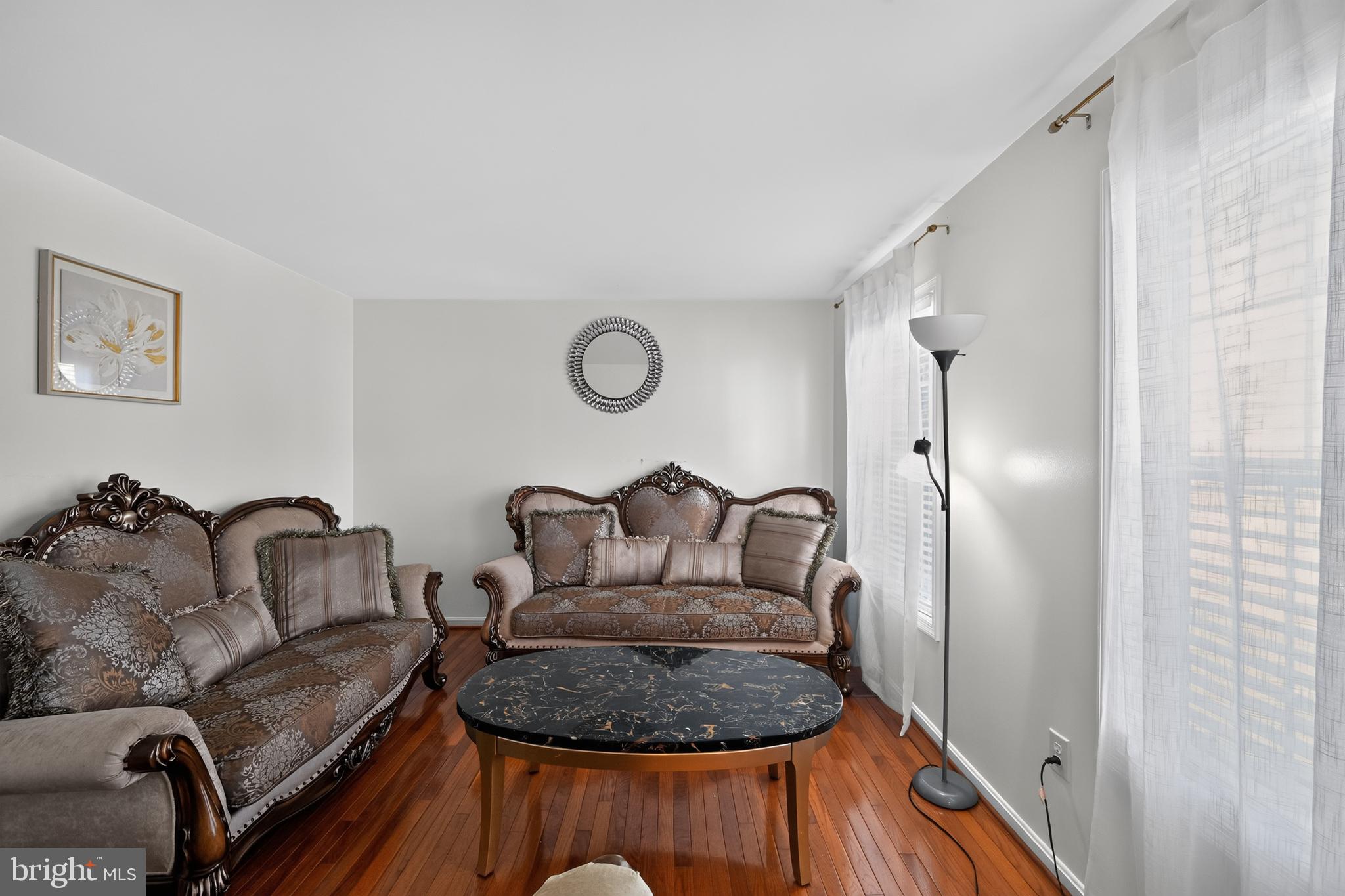 MEADOWBROOK - Residential