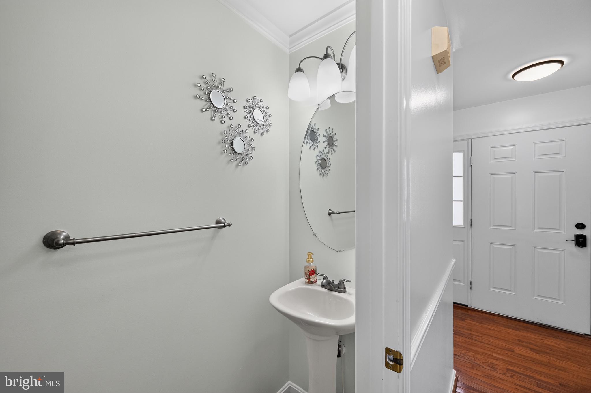 MEADOWBROOK - Residential