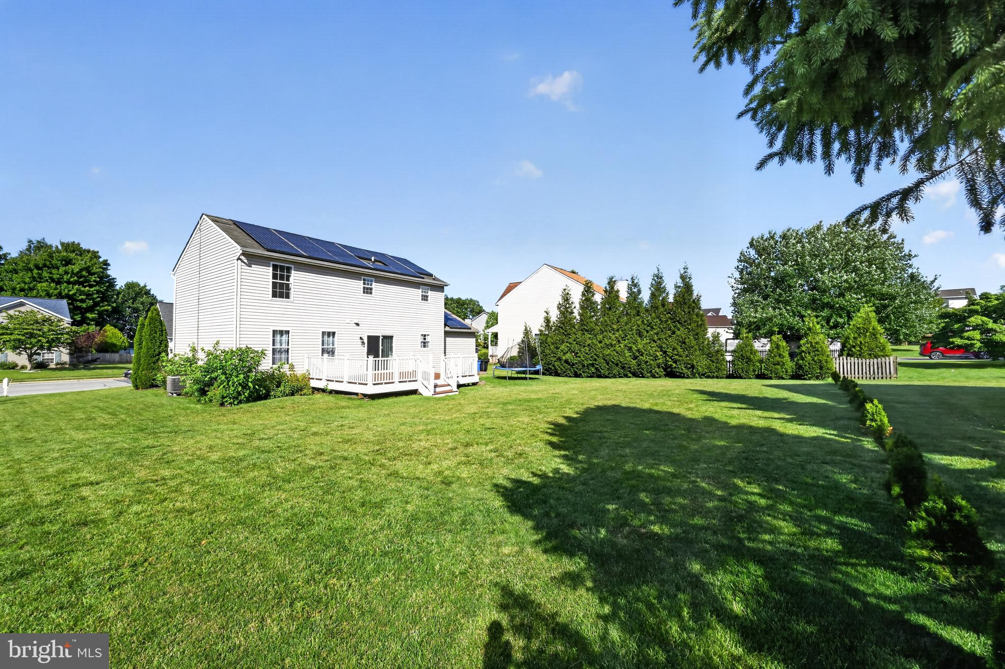 MEADOWBROOK - Residential