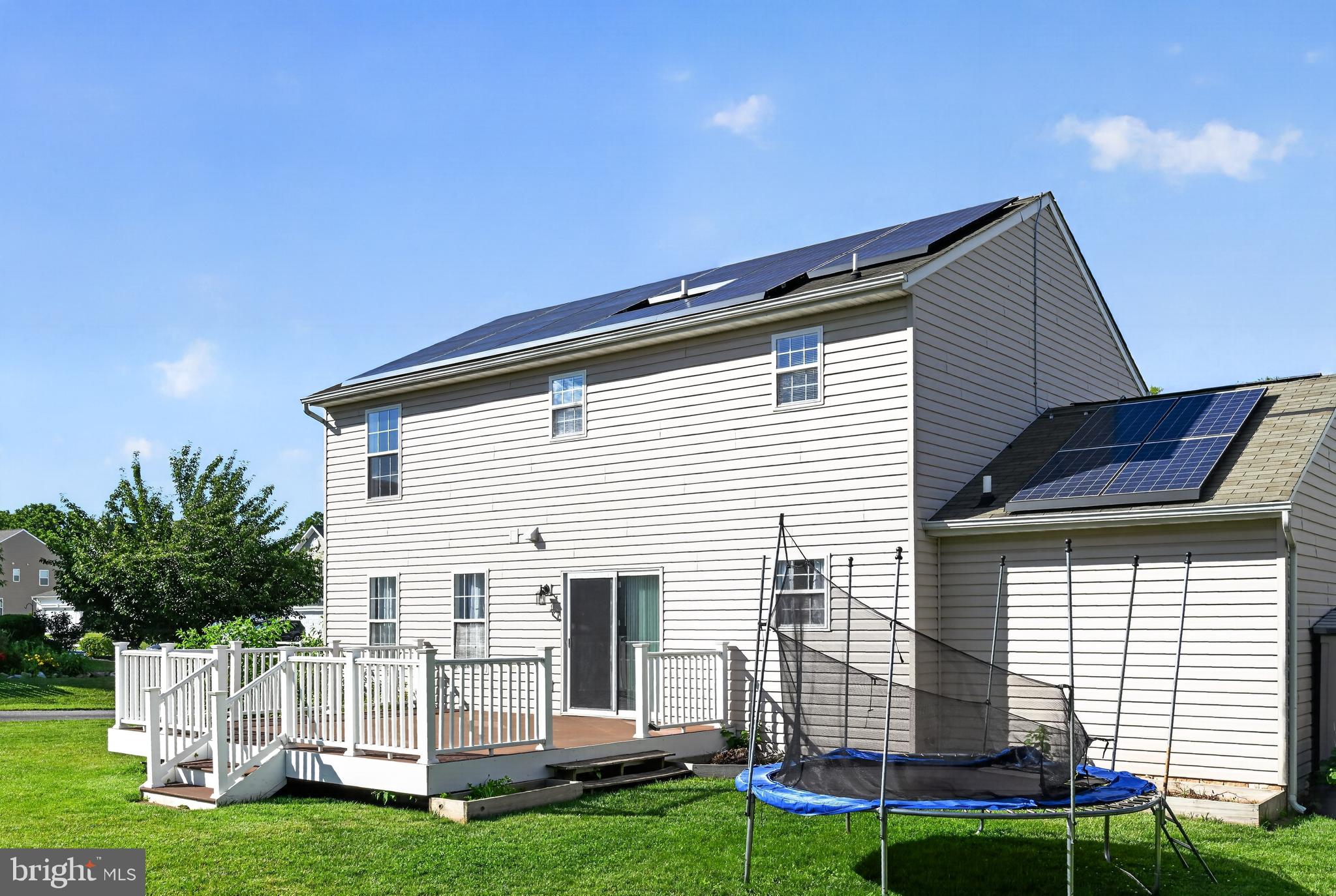 MEADOWBROOK - Residential
