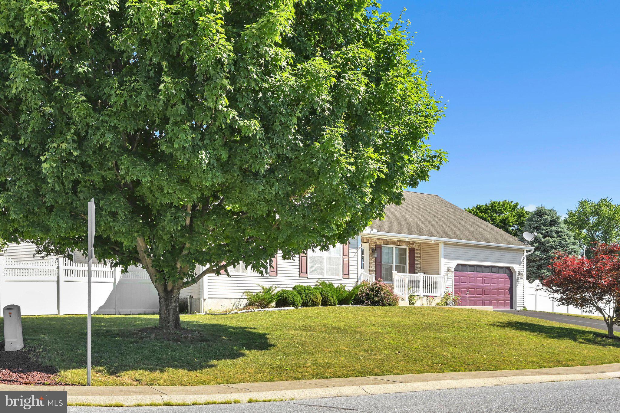PINE VISTA ESTATES - Residential