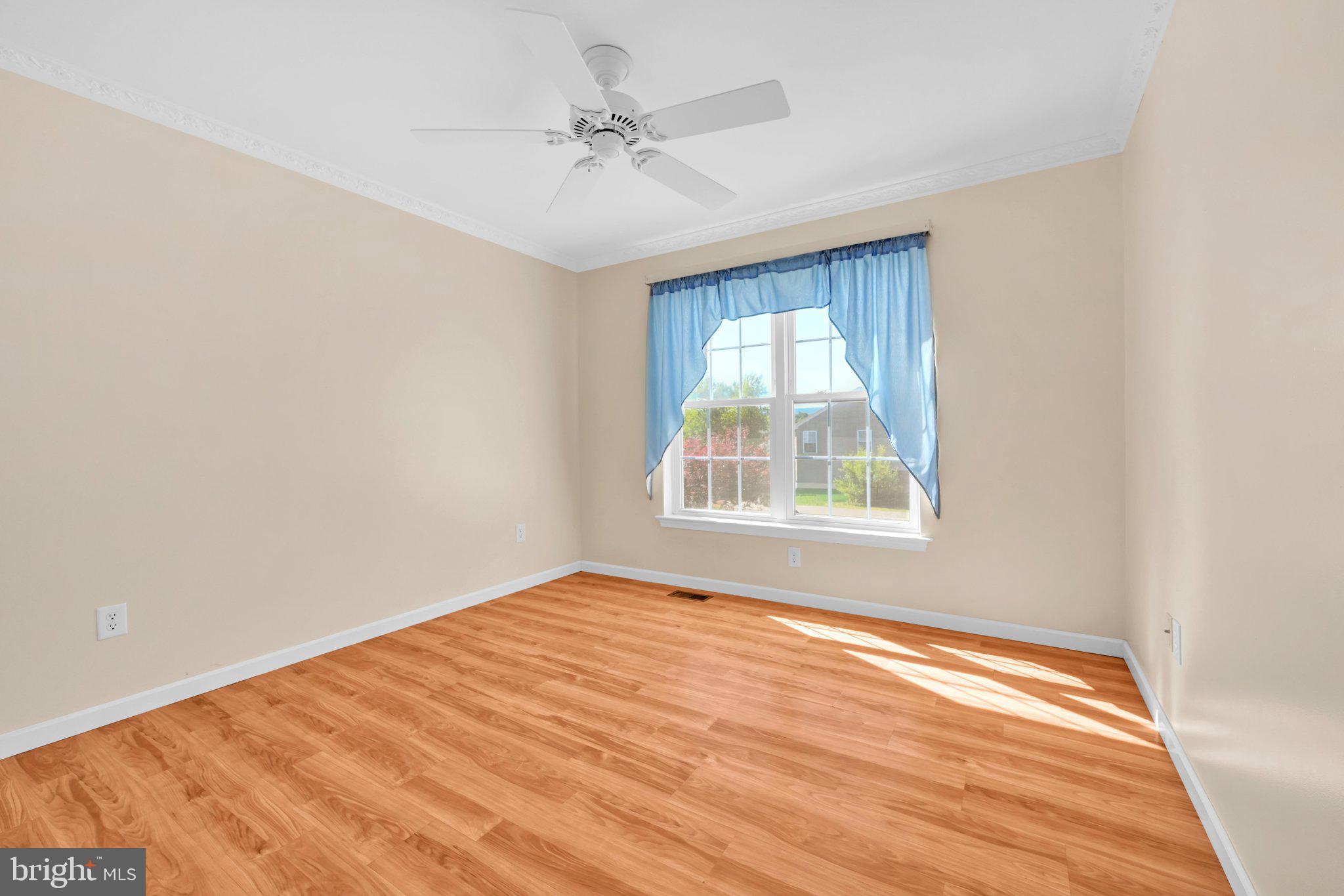 PINE VISTA ESTATES - Residential