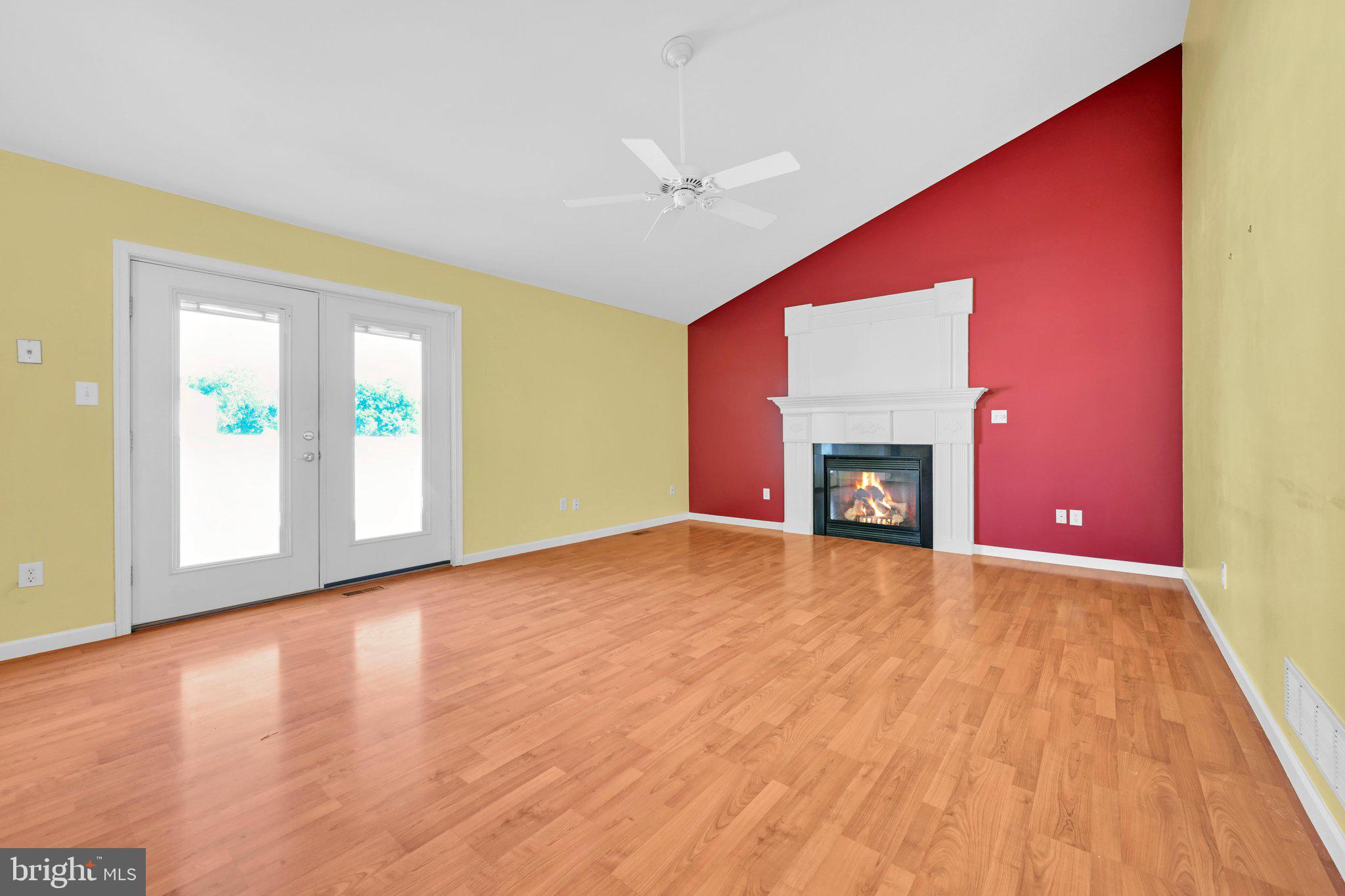 PINE VISTA ESTATES - Residential