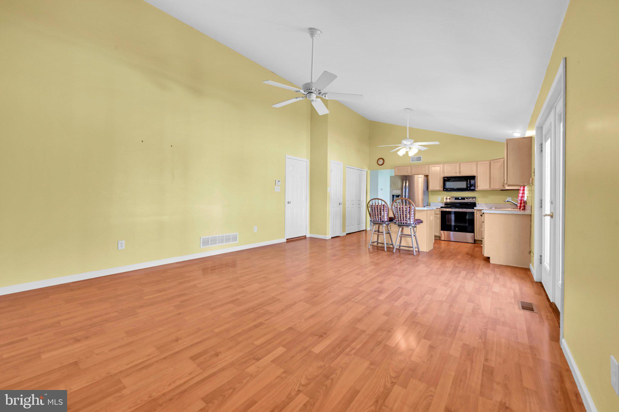 PINE VISTA ESTATES - Residential