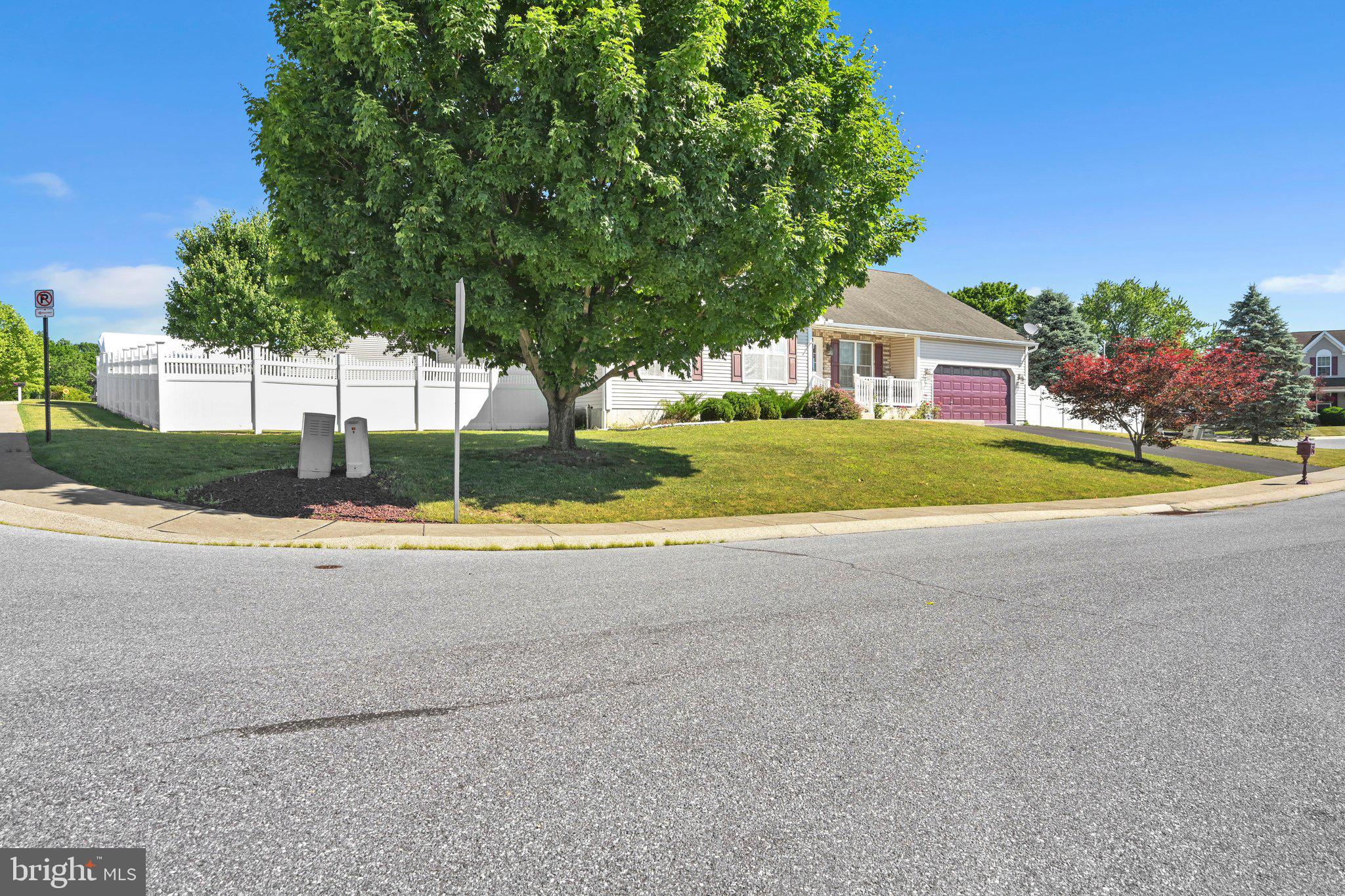 PINE VISTA ESTATES - Residential