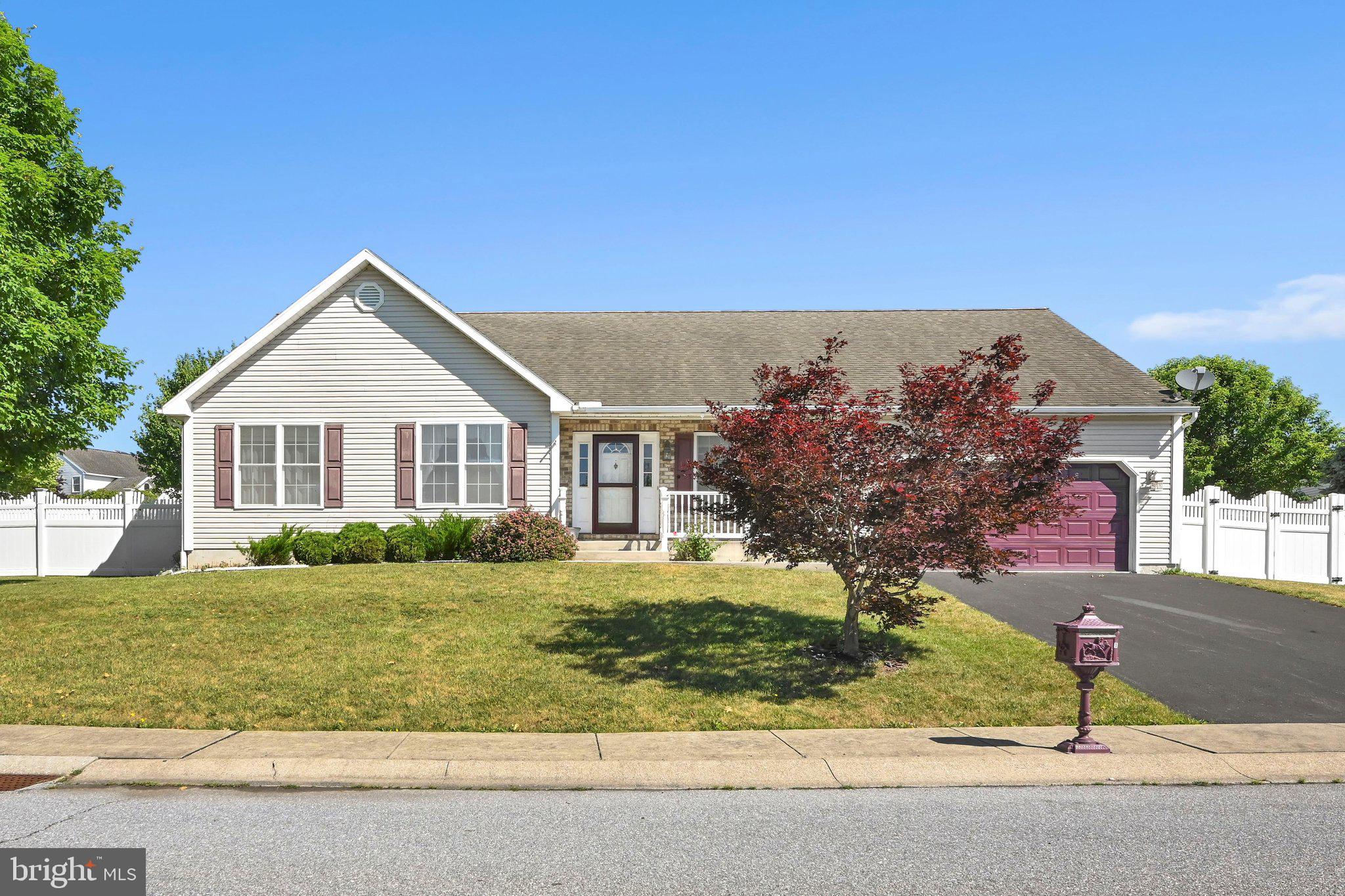 PINE VISTA ESTATES - Residential