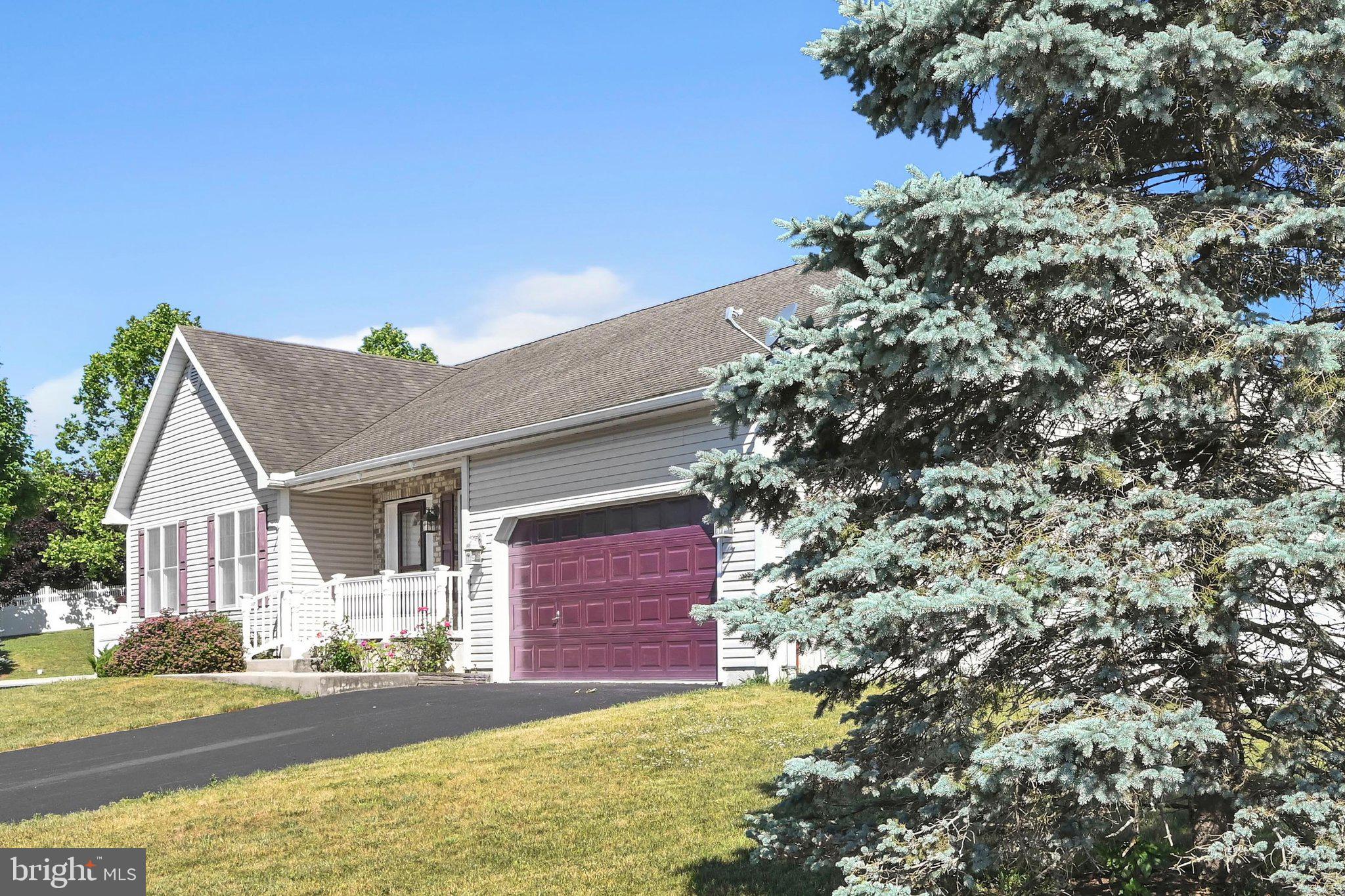 PINE VISTA ESTATES - Residential