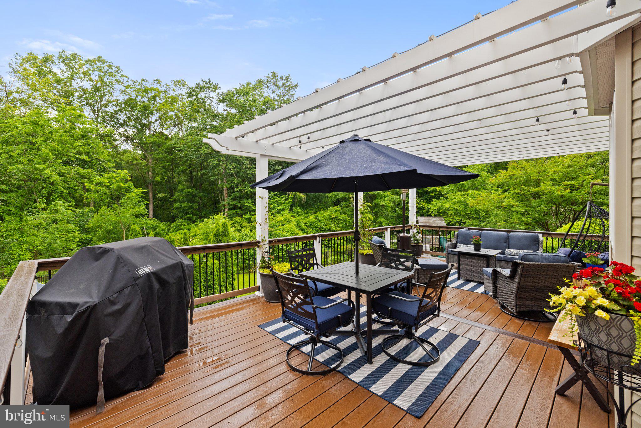 MOUNTAIN CREST ESTATES - Residential
