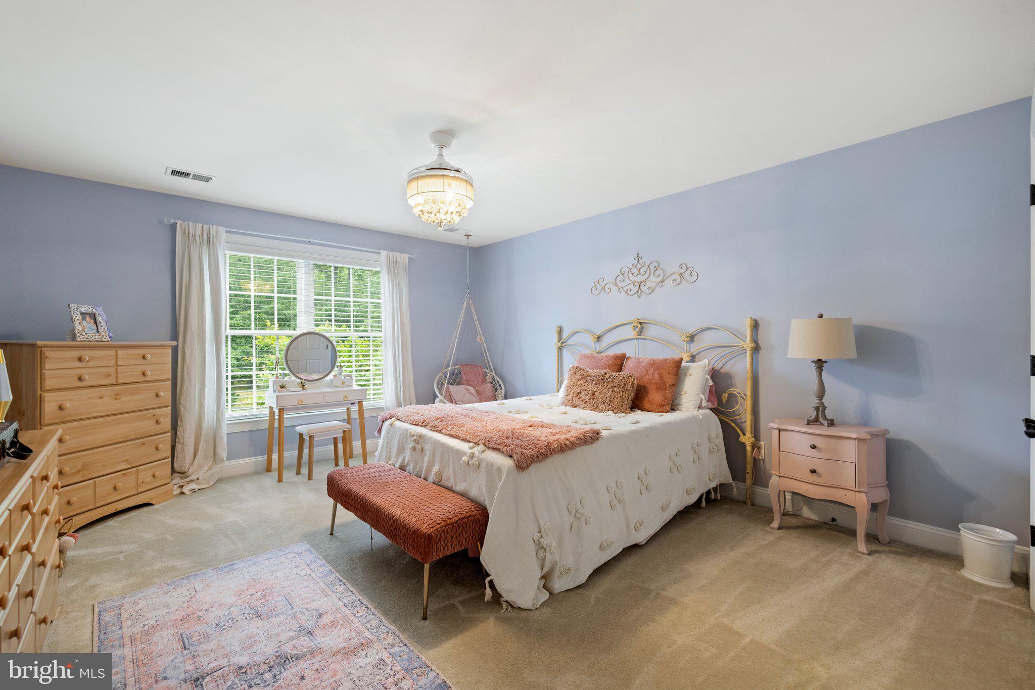 MOUNTAIN CREST ESTATES - Residential
