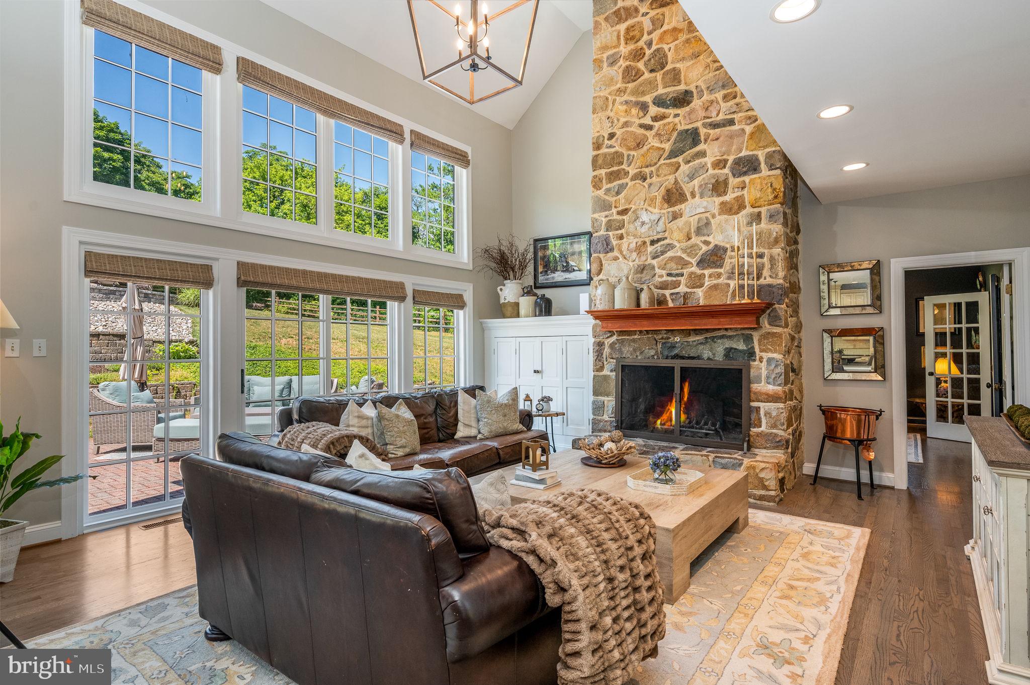 HORSESHOE FARM - Residential