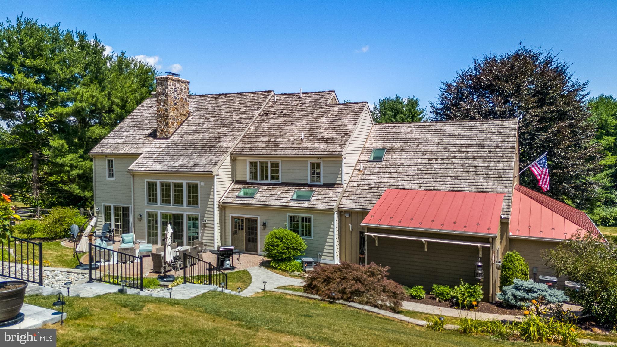 HORSESHOE FARM - Residential