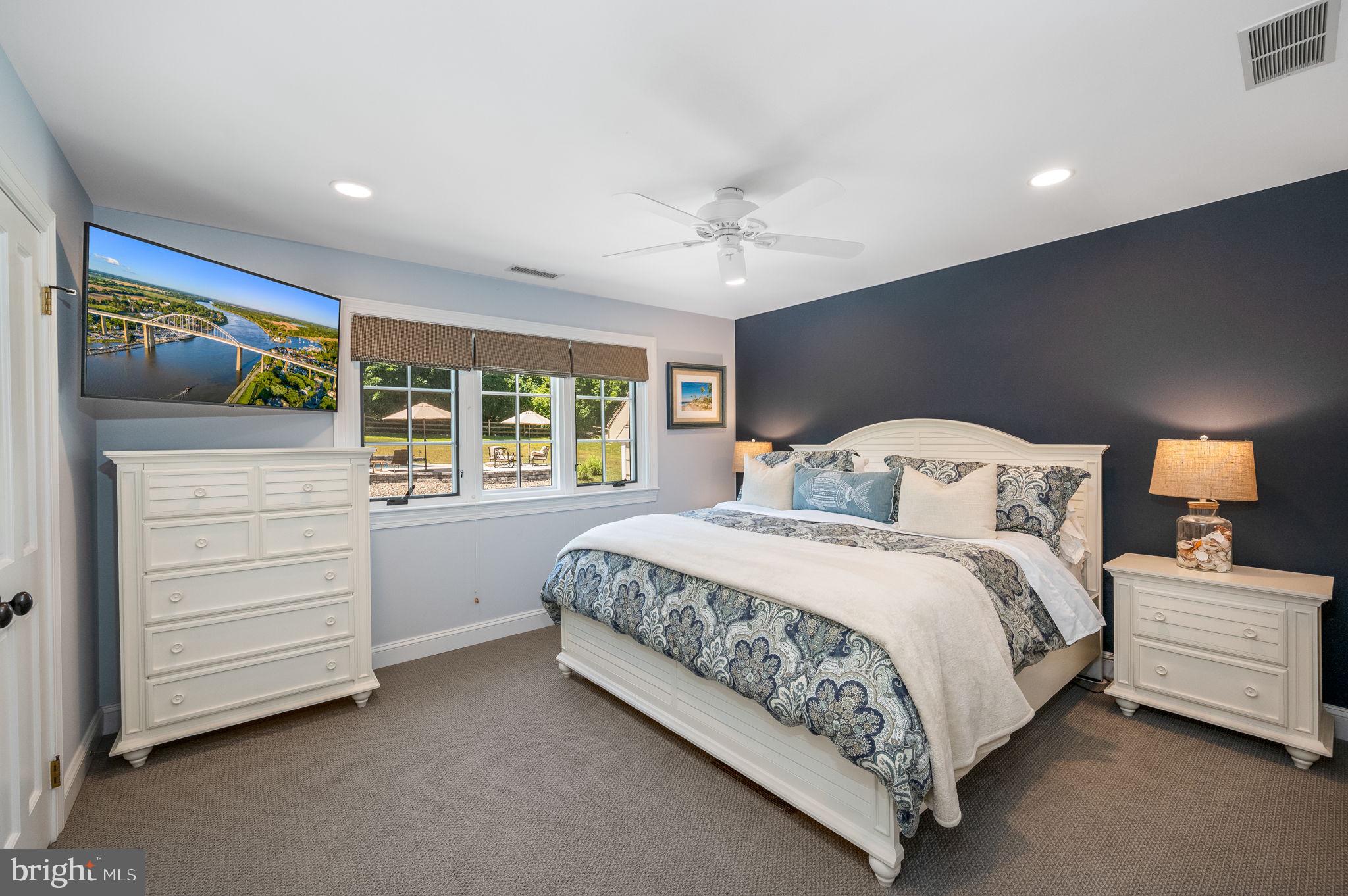 HORSESHOE FARM - Residential