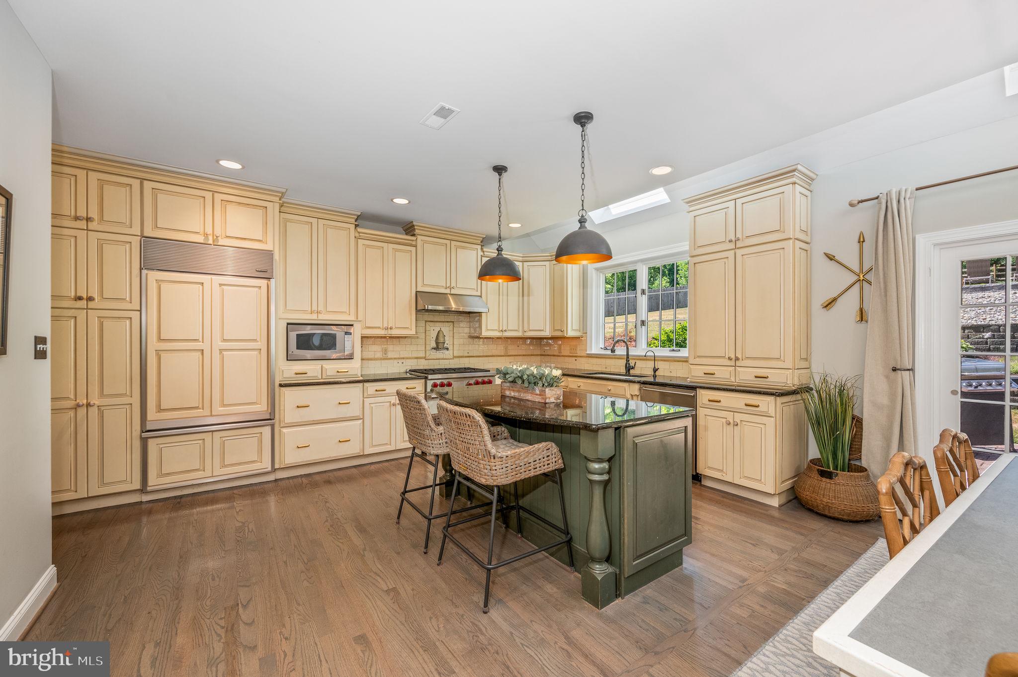 HORSESHOE FARM - Residential