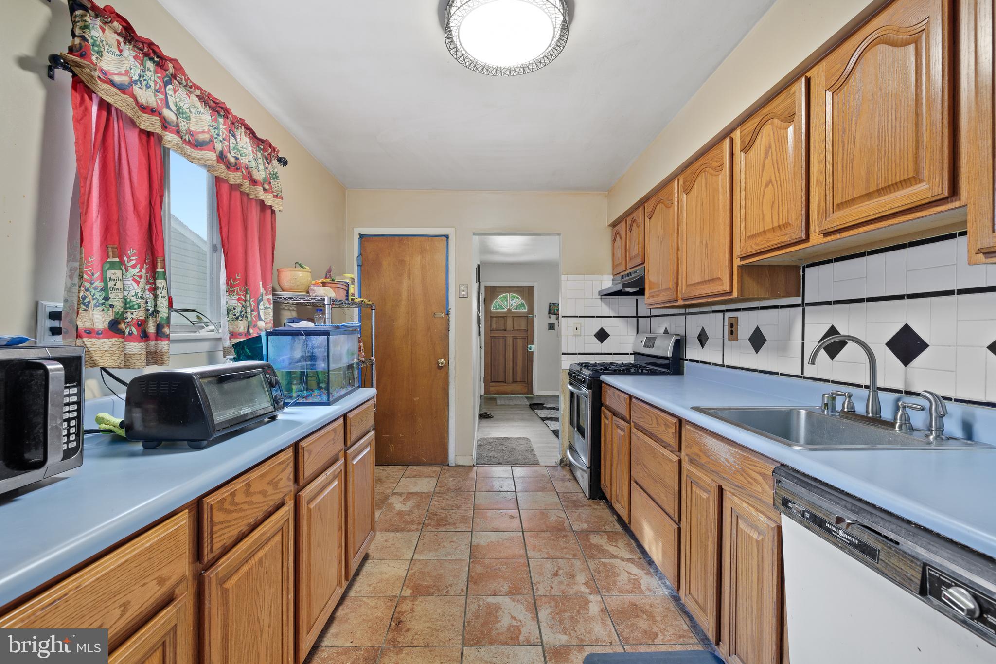 BERWYN HEIGHTS - Residential