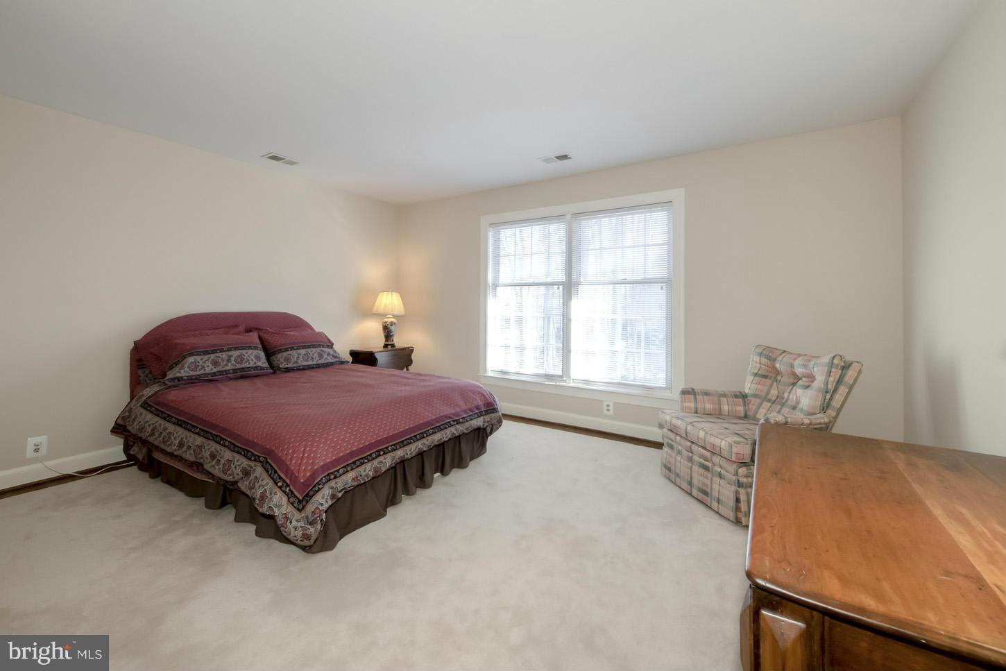SUMMERWOOD - Residential