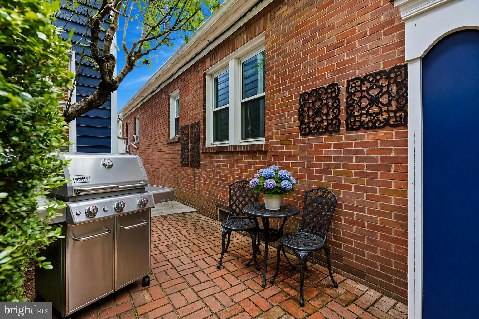 OLD TOWN ALEXANDRIA - Residential