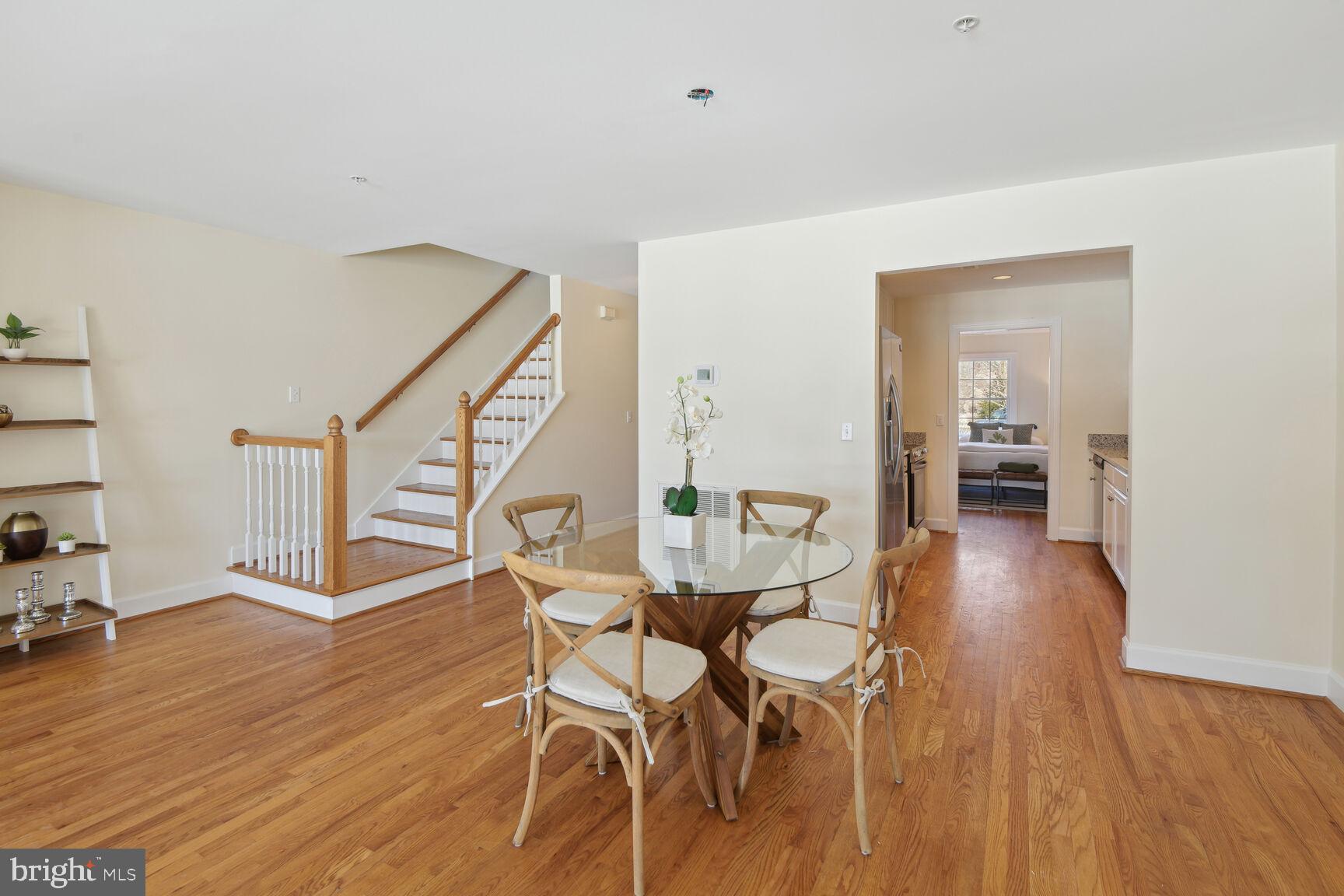 QUAIL HOLLOW - Residential