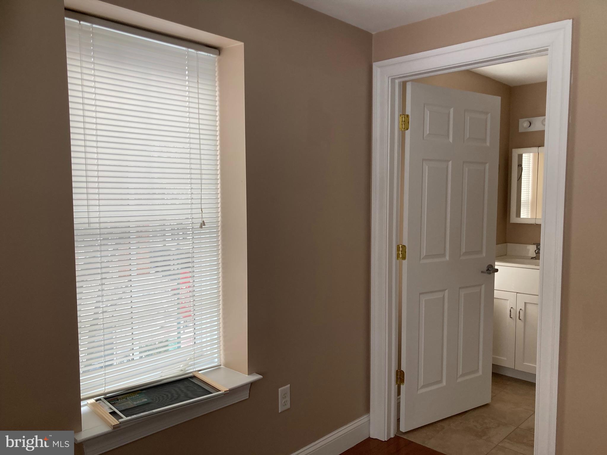 DOWNTOWN HAGERSTOWN - Residential Lease