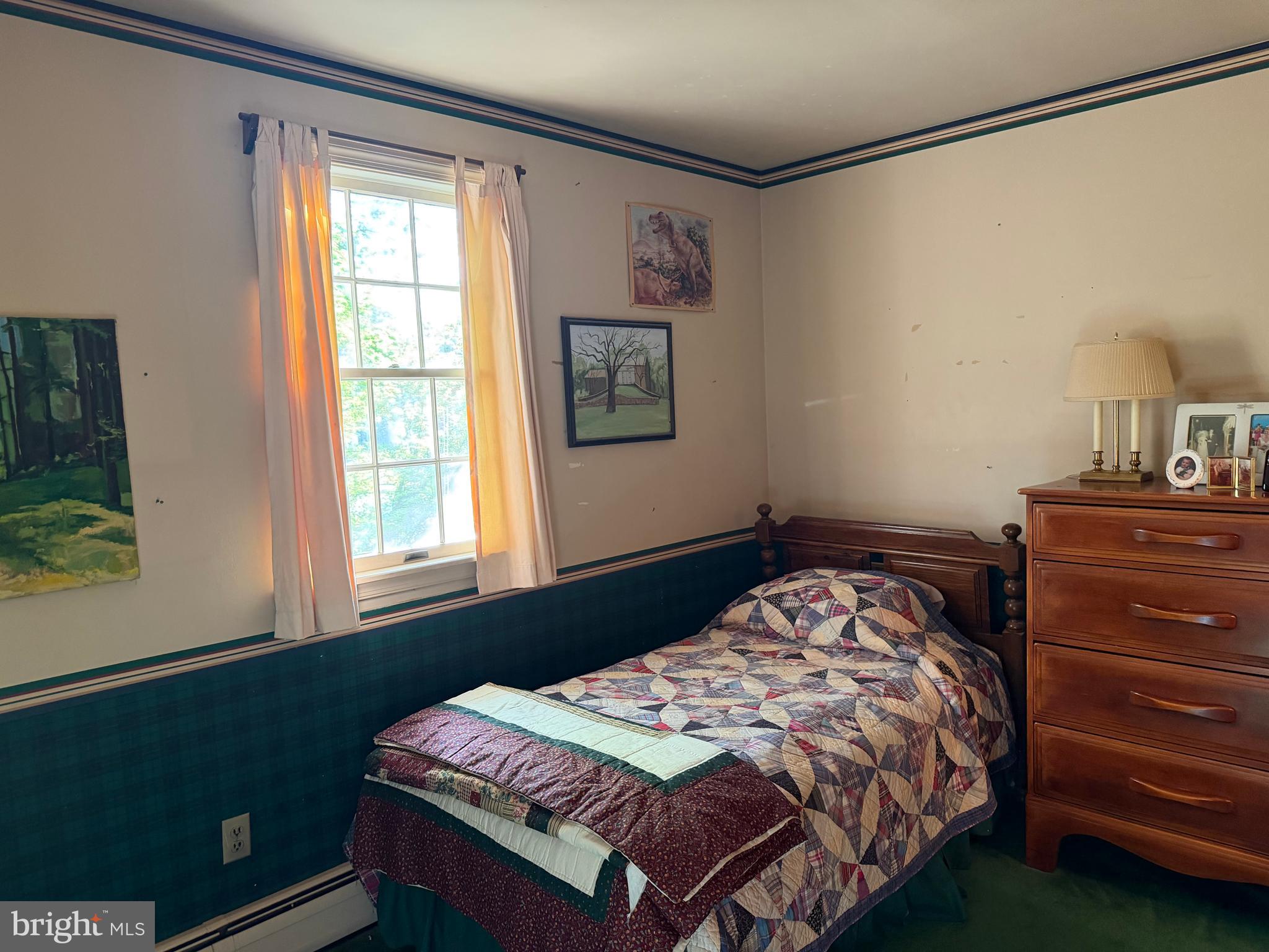 COLONIAL VIL - Residential
