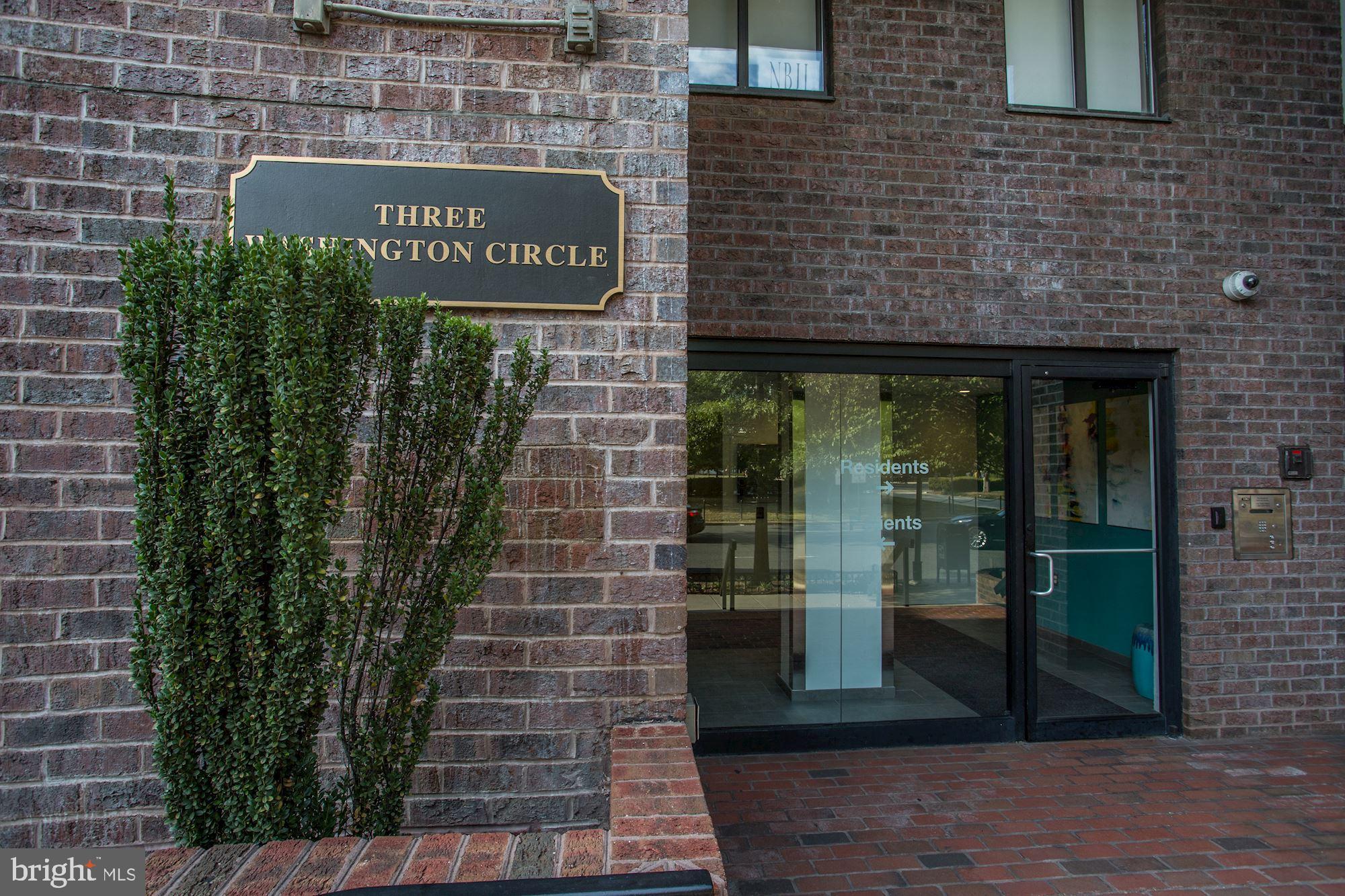 FOGGY BOTTOM - Residential Lease