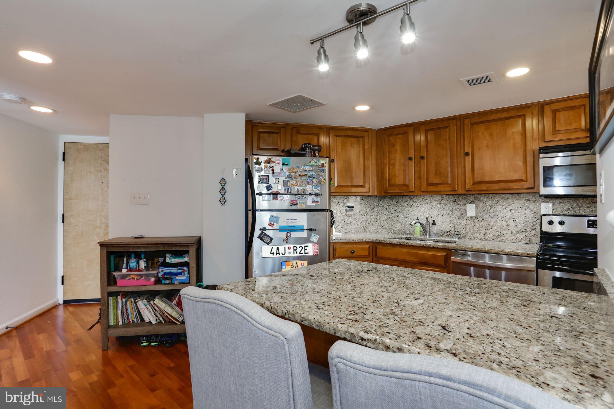 FOGGY BOTTOM - Residential Lease