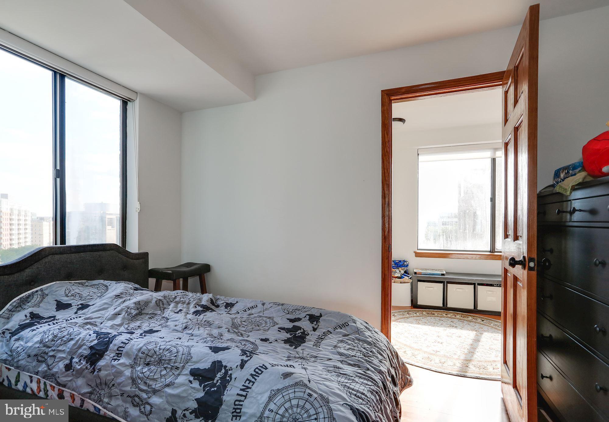 FOGGY BOTTOM - Residential Lease