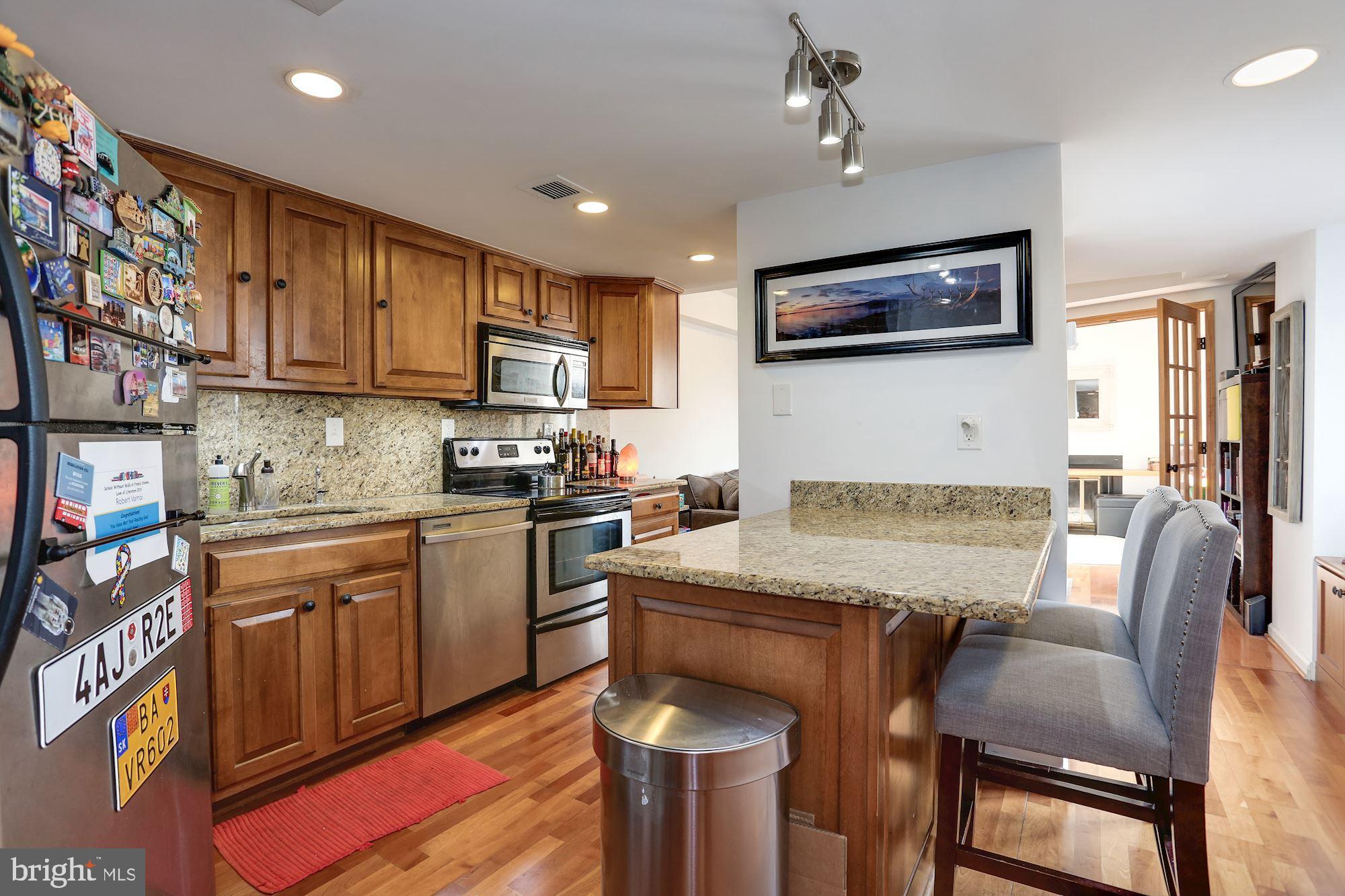 FOGGY BOTTOM - Residential Lease
