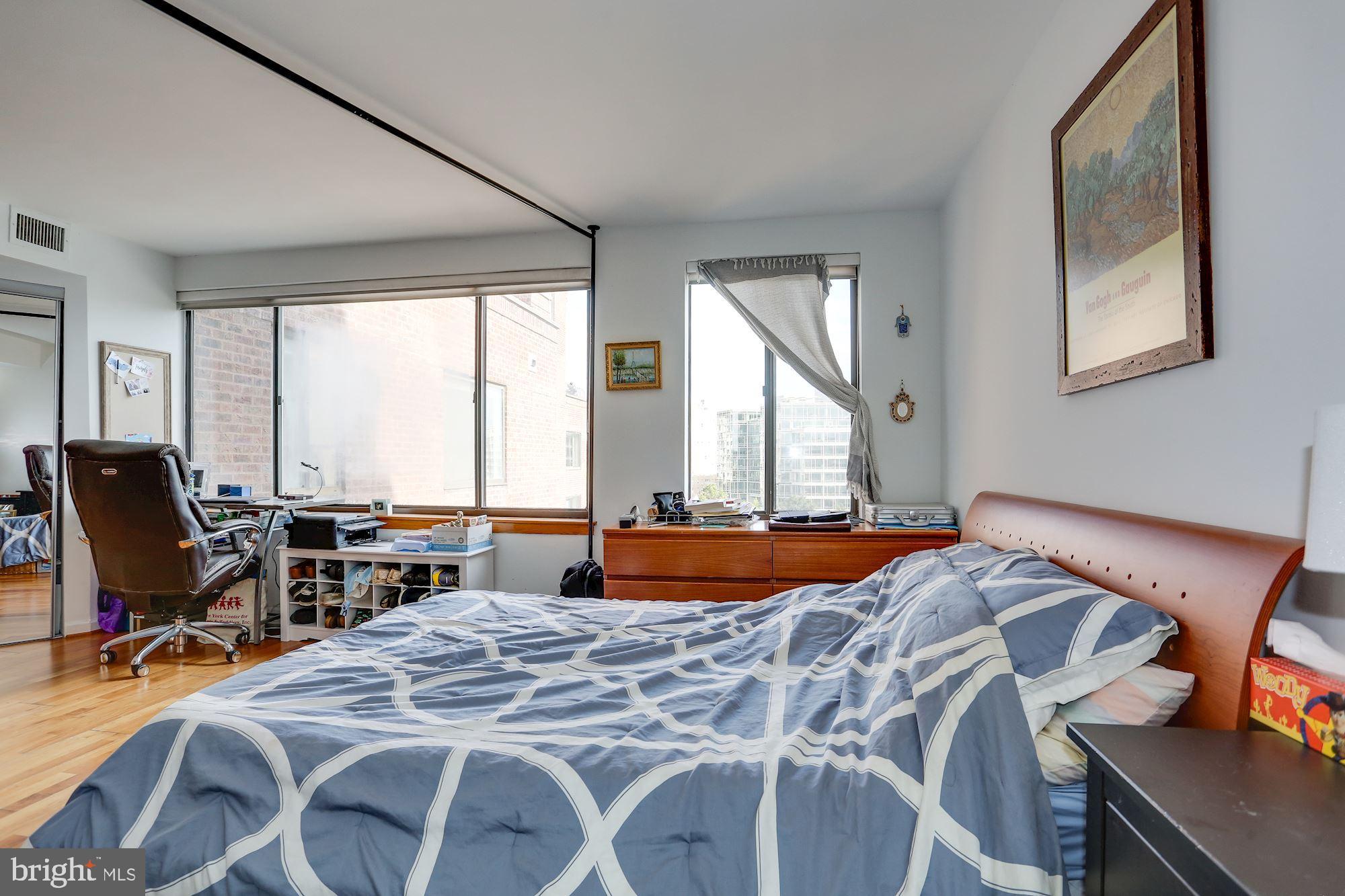 FOGGY BOTTOM - Residential Lease
