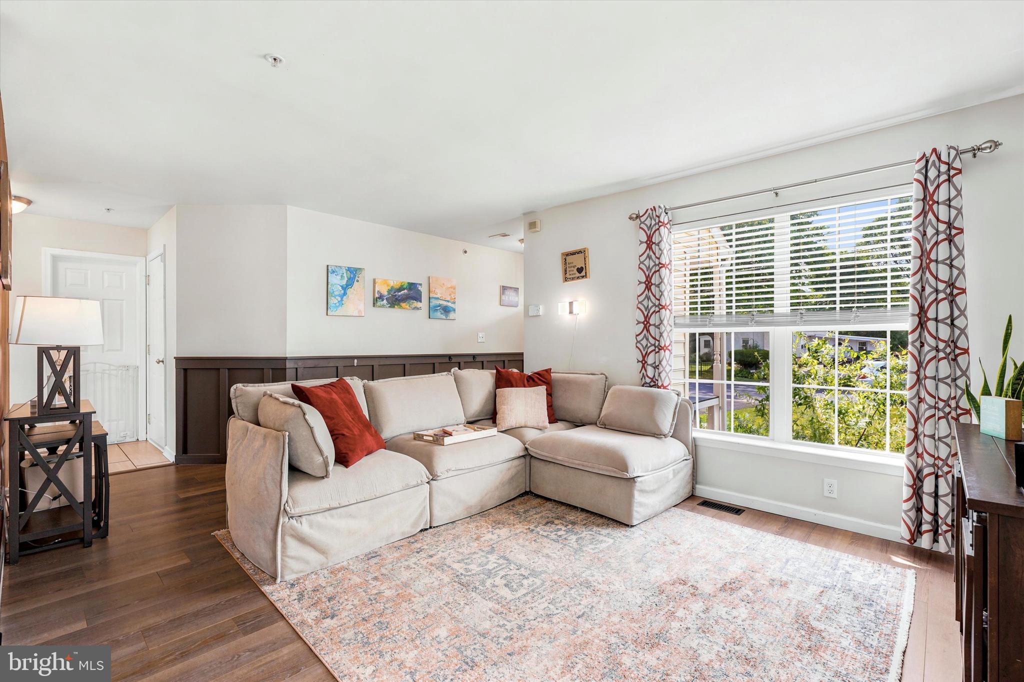 NORTH HILLS - Residential