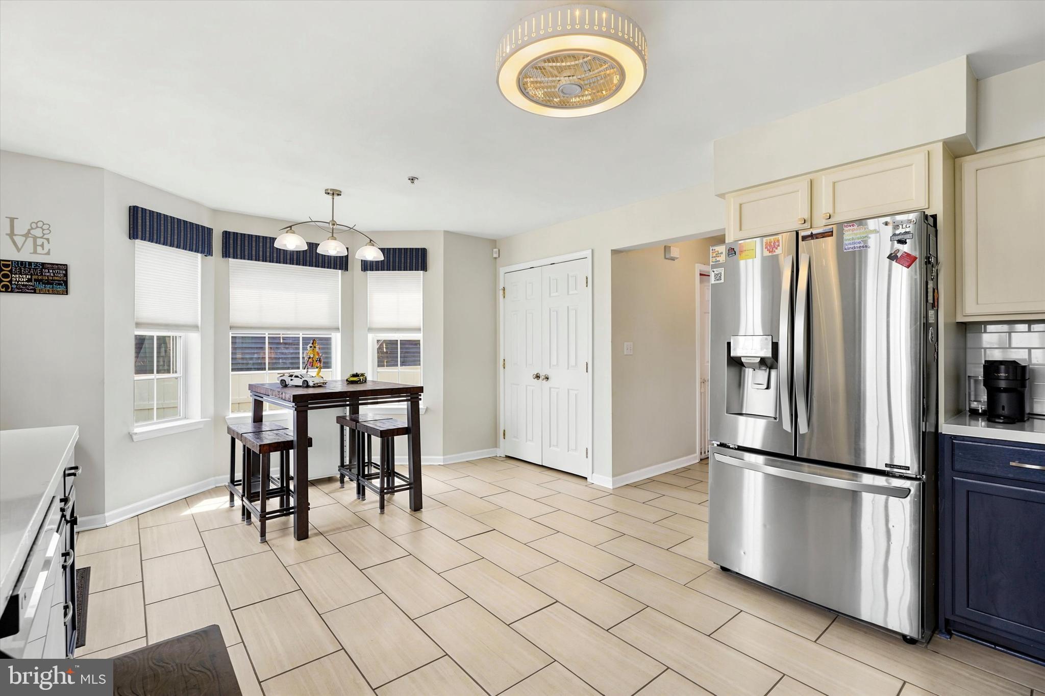NORTH HILLS - Residential