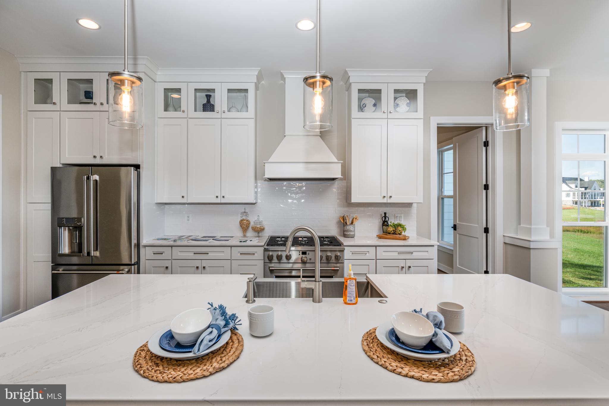 ROCK ISLAND LANDING - Residential
