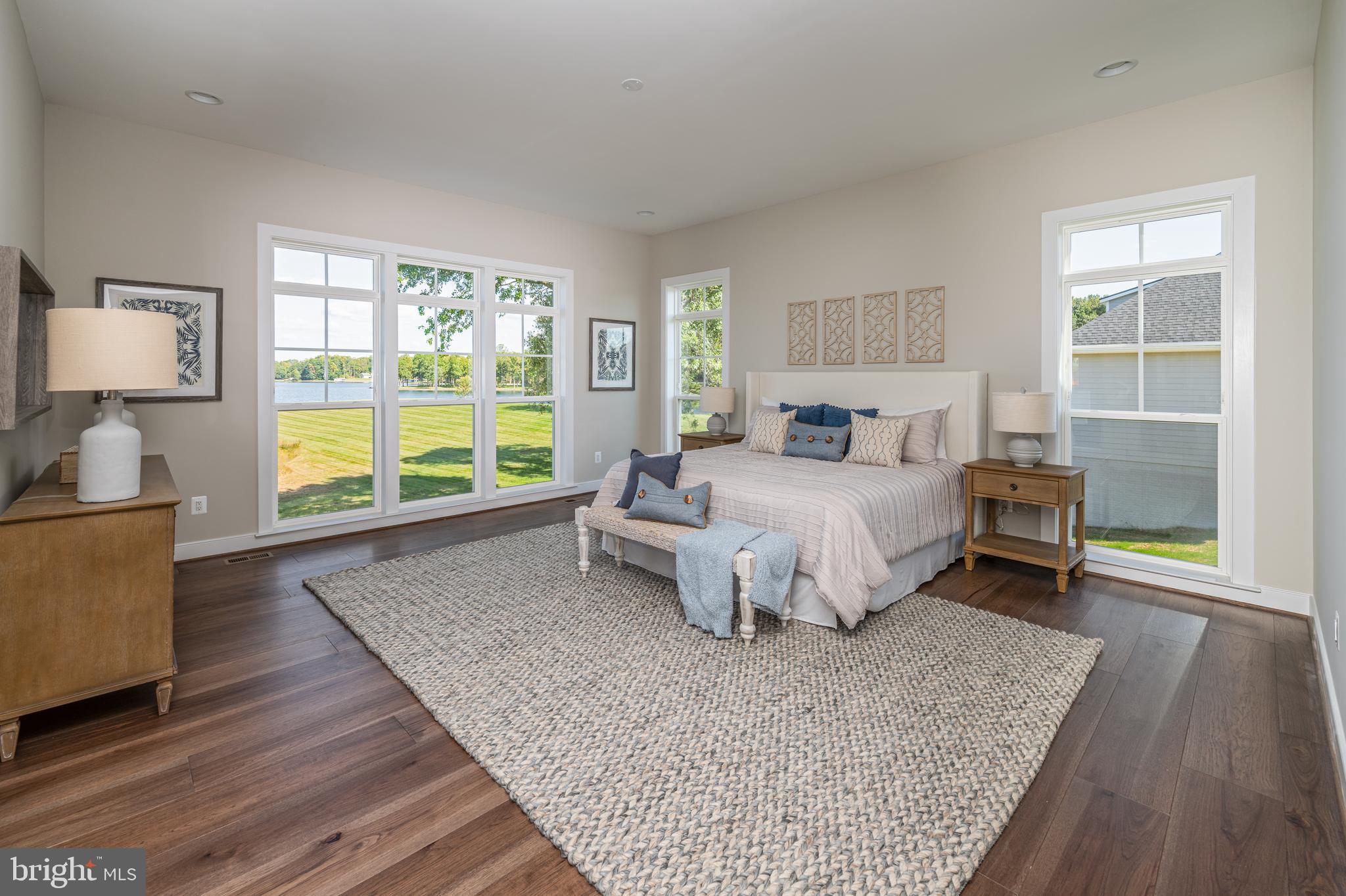 ROCK ISLAND LANDING - Residential
