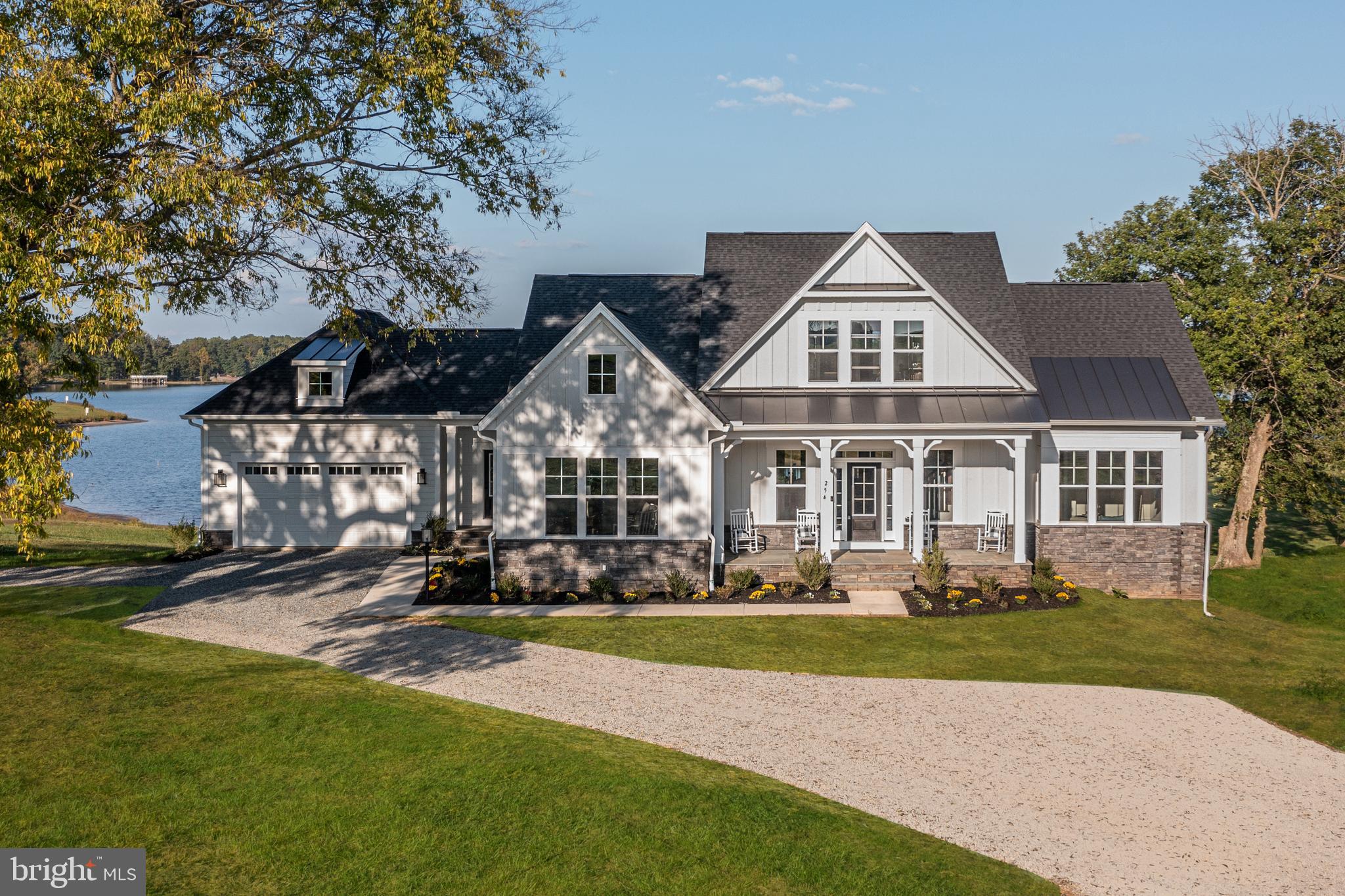 ROCK ISLAND LANDING - Residential