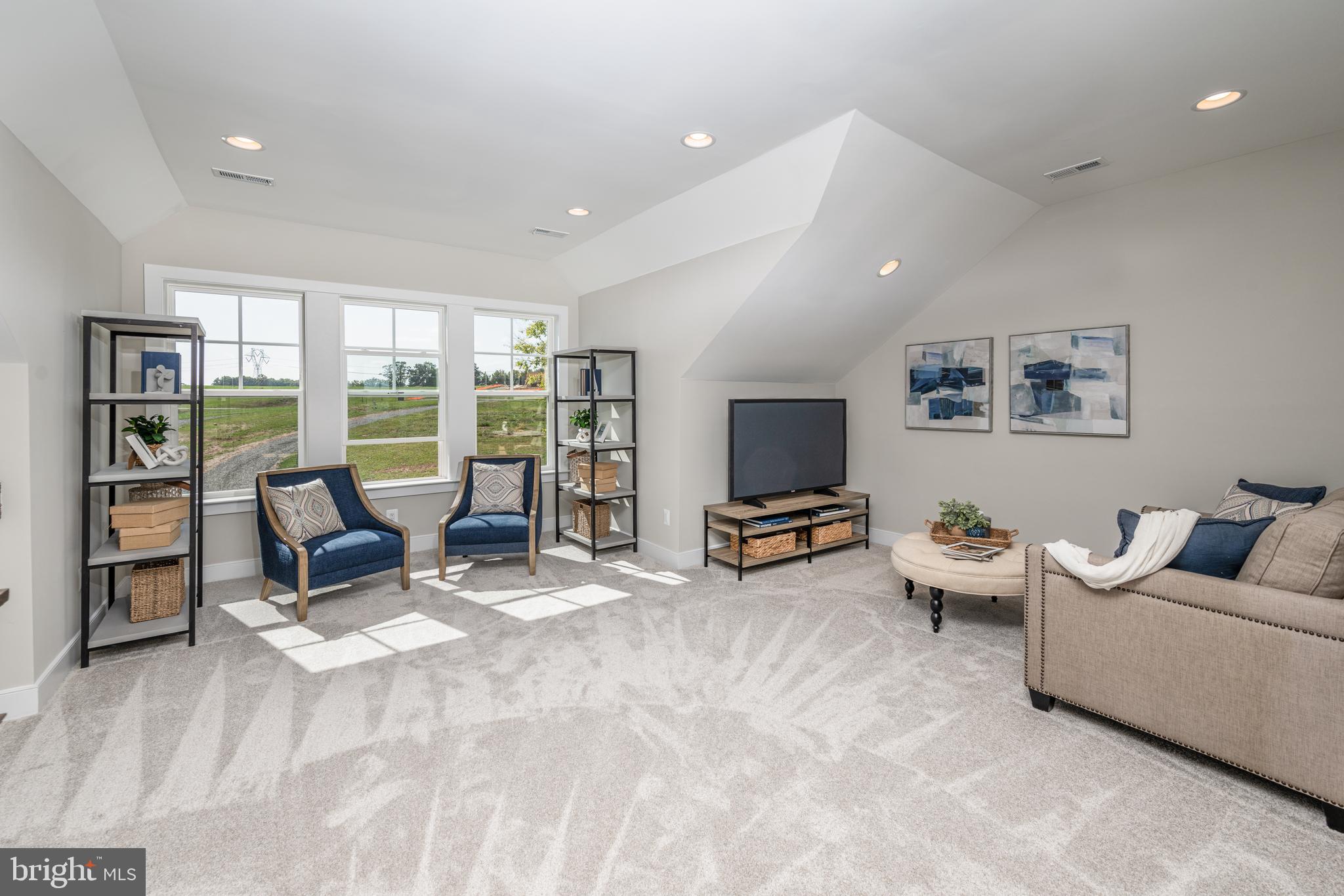 ROCK ISLAND LANDING - Residential