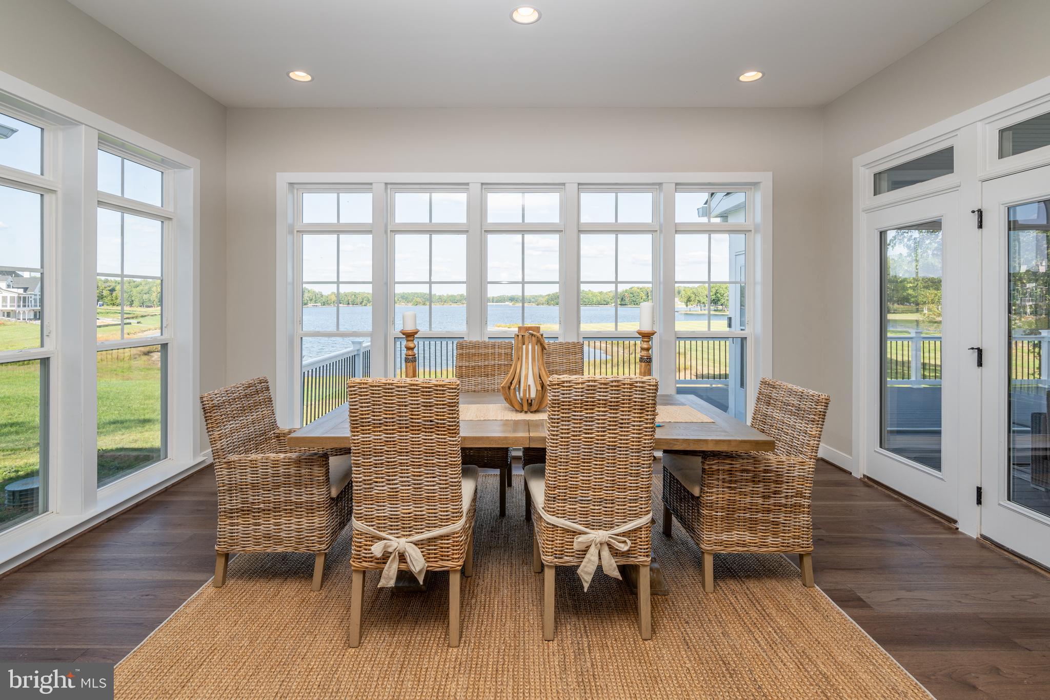 ROCK ISLAND LANDING - Residential