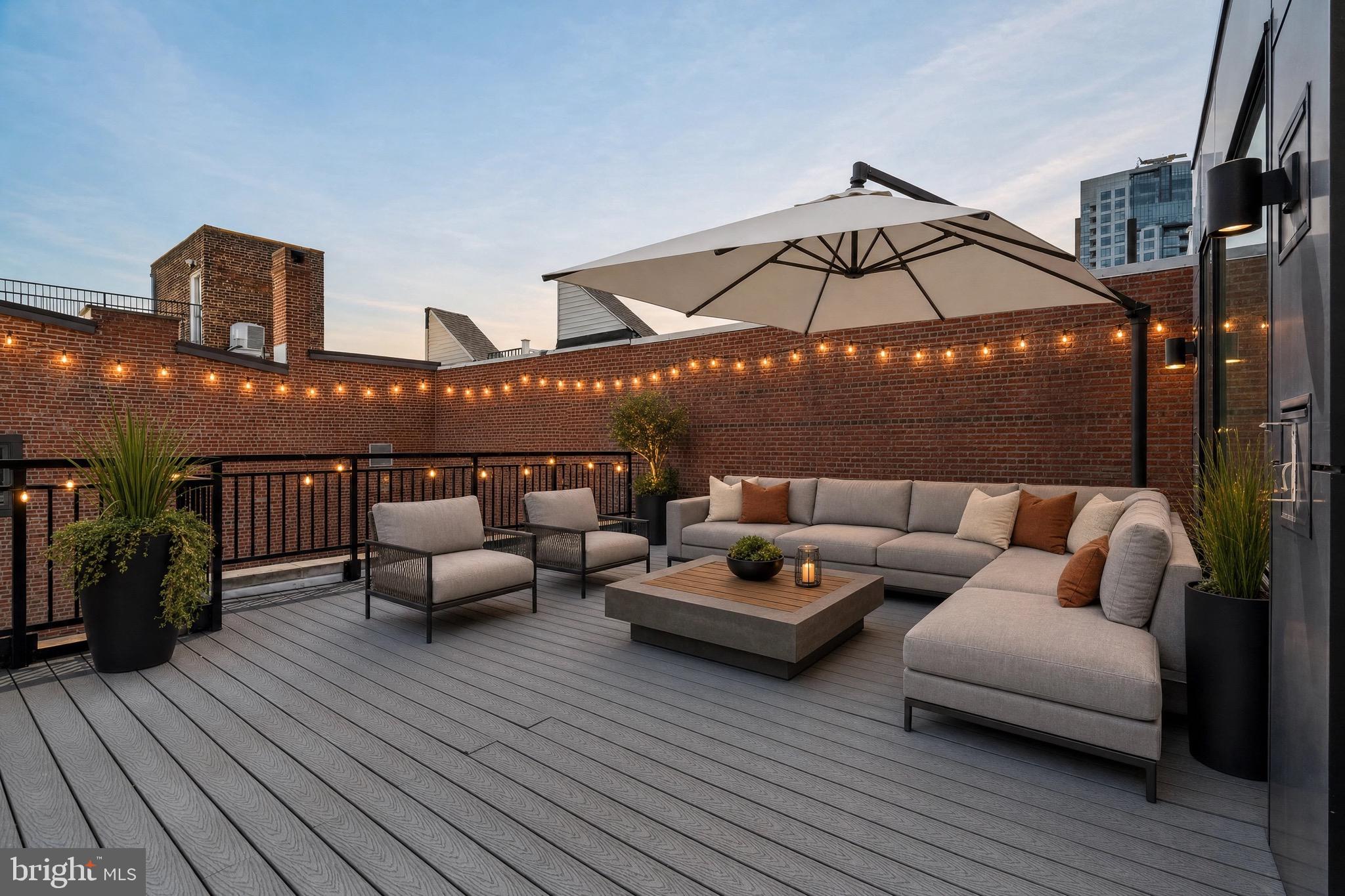 SOCIETY HILL - Residential