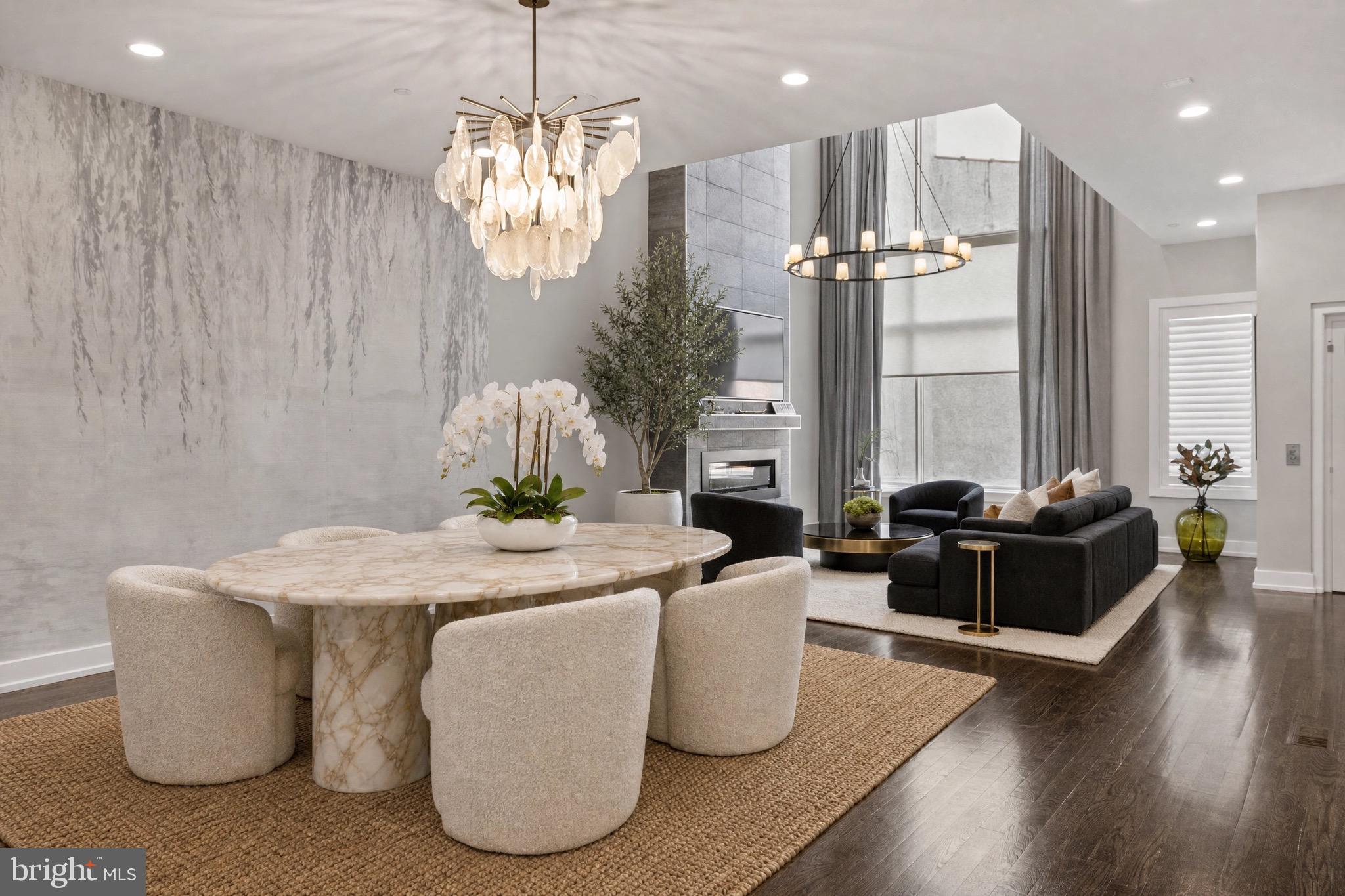 SOCIETY HILL - Residential