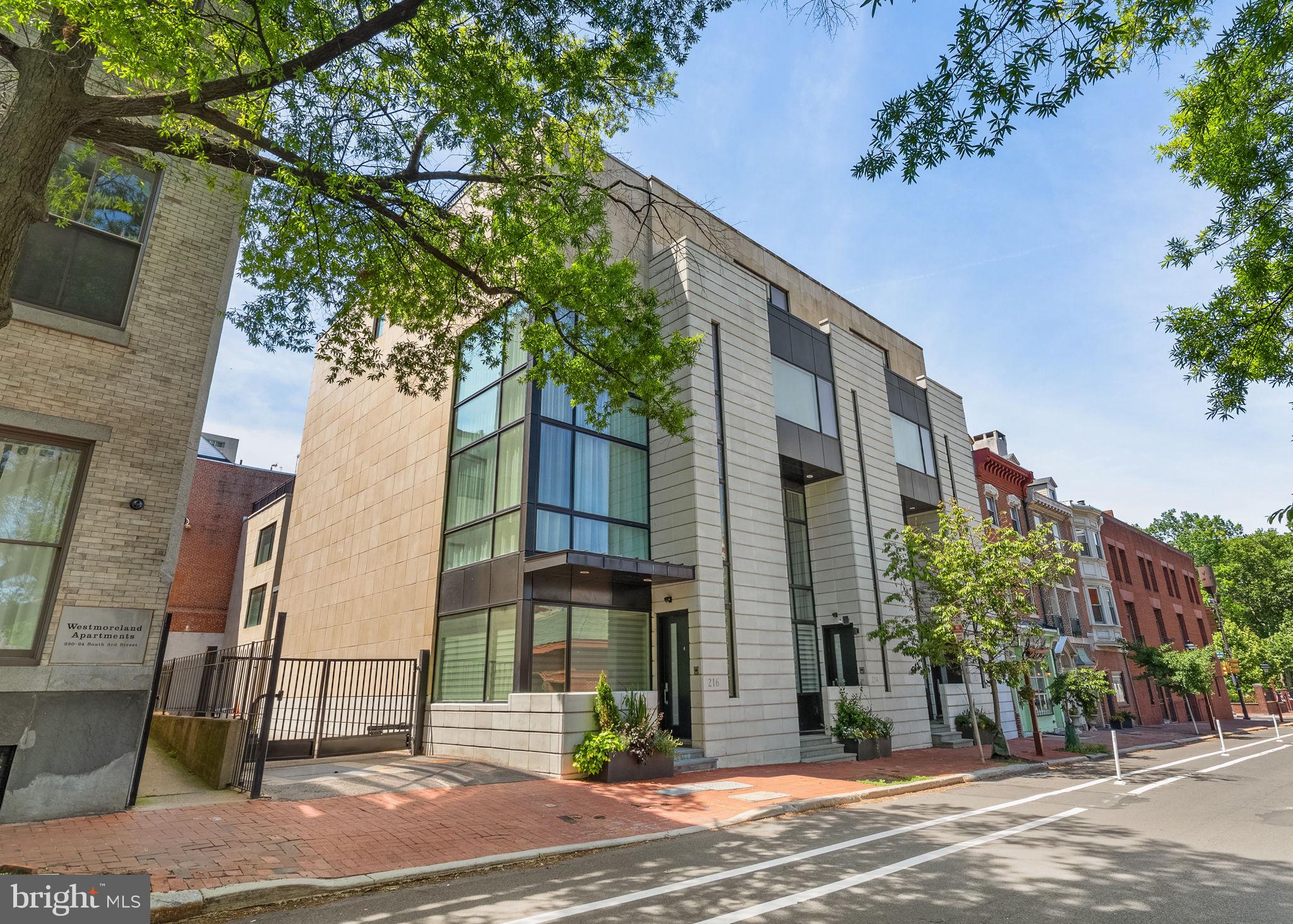 SOCIETY HILL - Residential