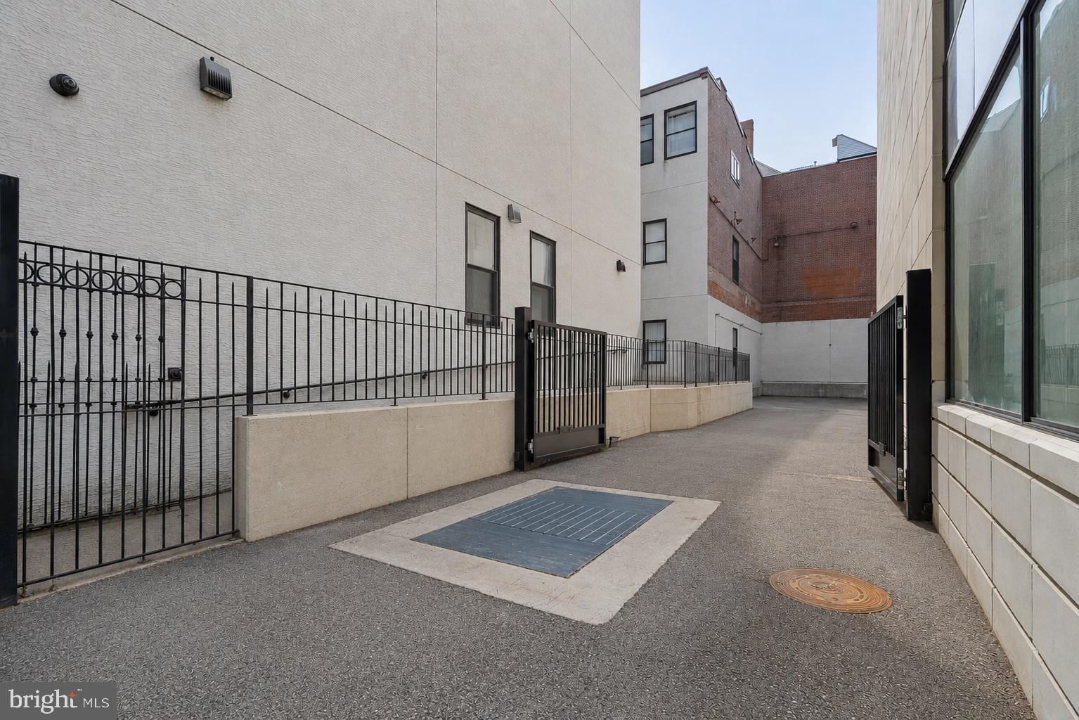 SOCIETY HILL - Residential