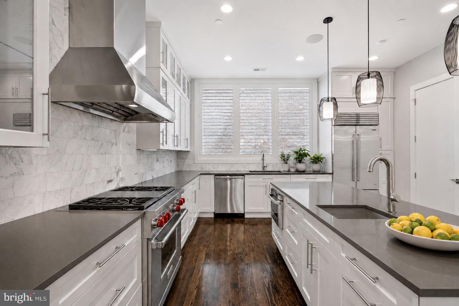 SOCIETY HILL - Residential