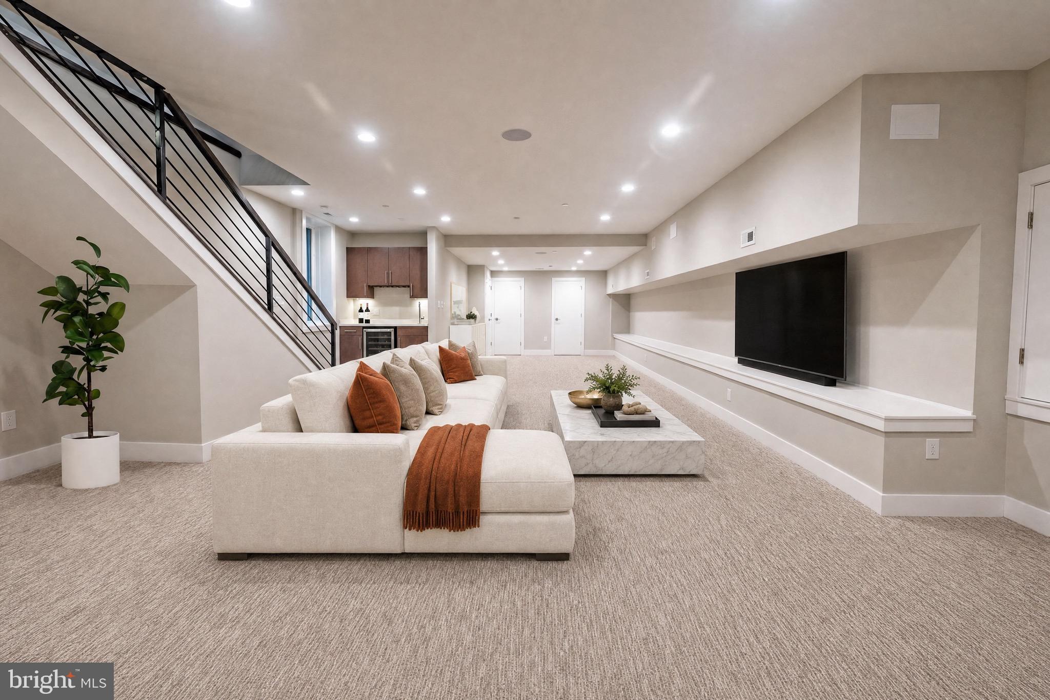 SOCIETY HILL - Residential