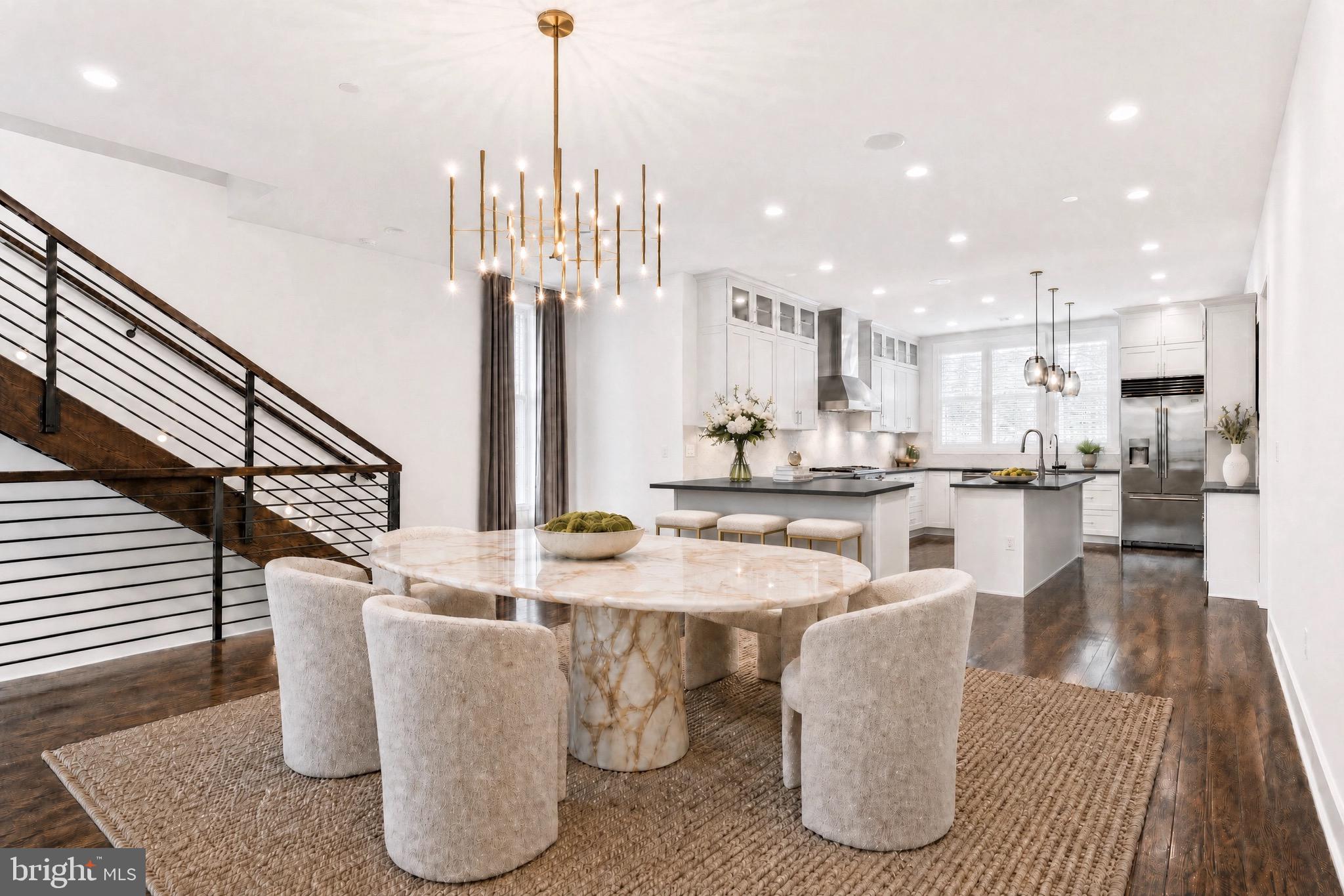 SOCIETY HILL - Residential
