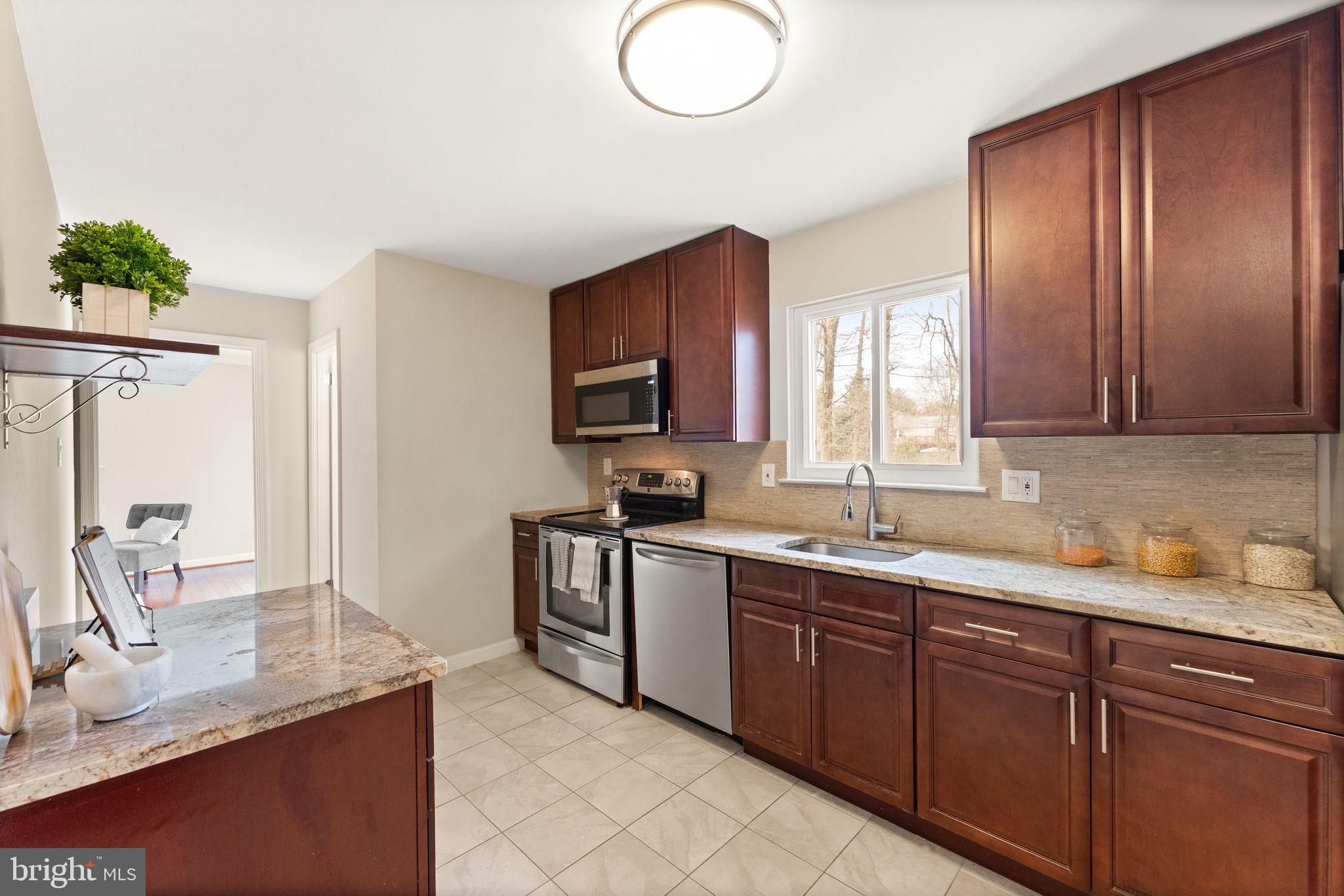 STRATTON WOODS - Residential