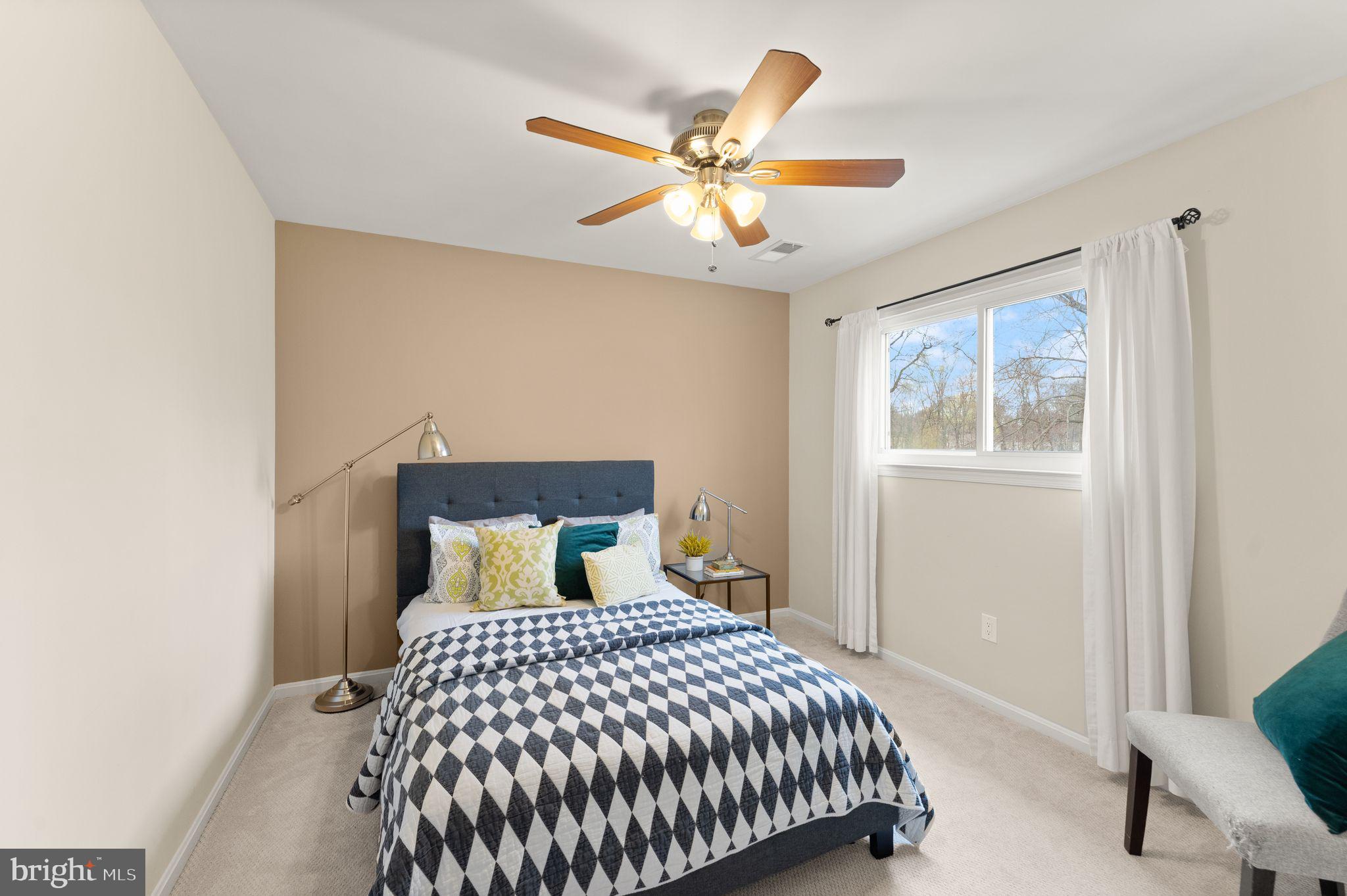 STRATTON WOODS - Residential