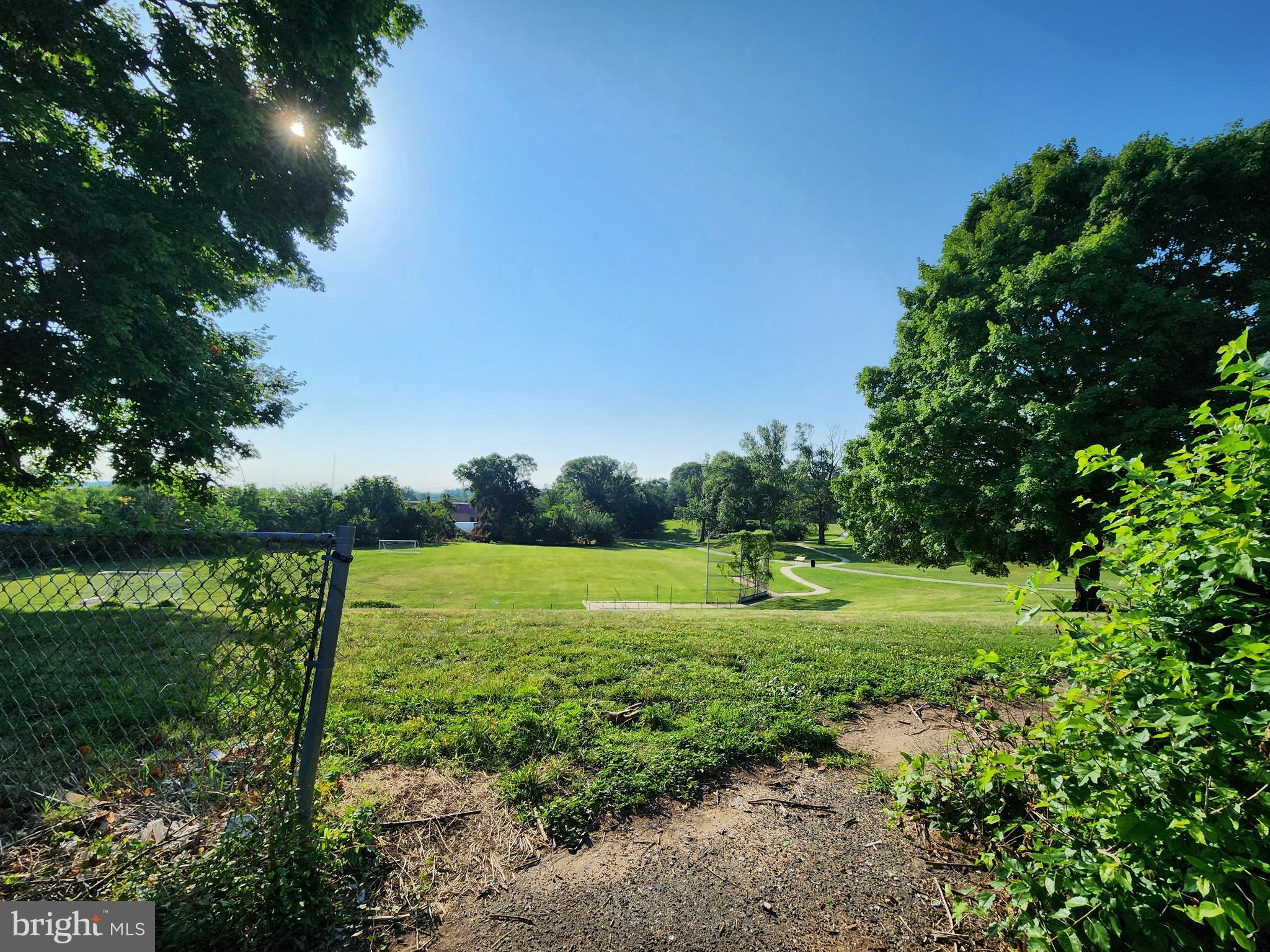 LAKELAND - Residential