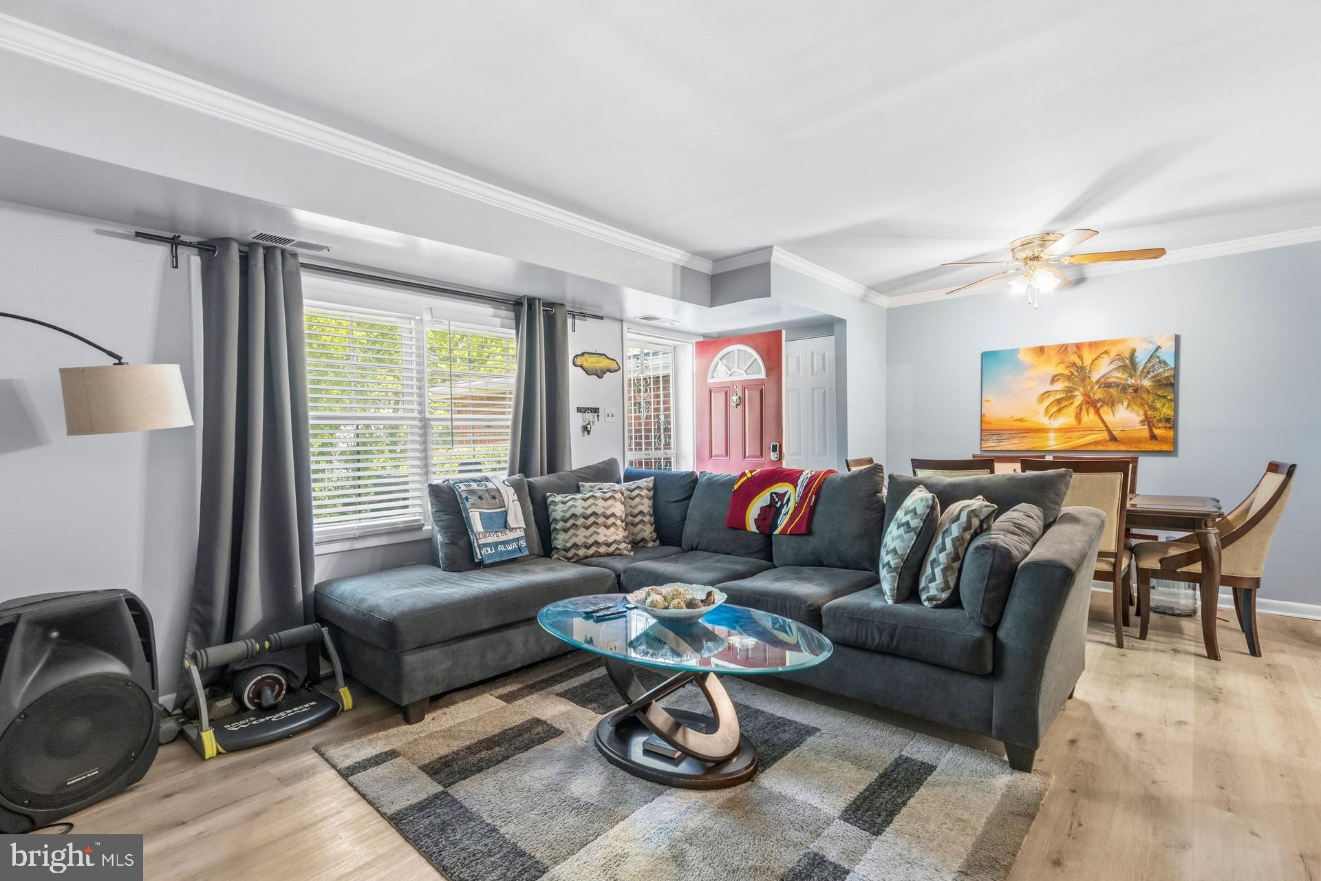 WHISKEY BOTTOM - Residential