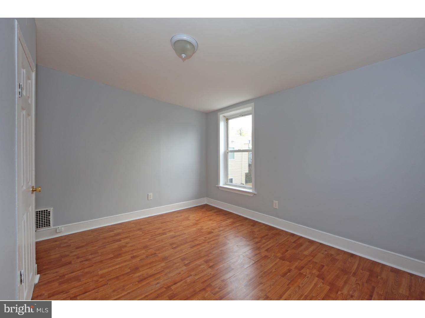KENSINGTON - Residential